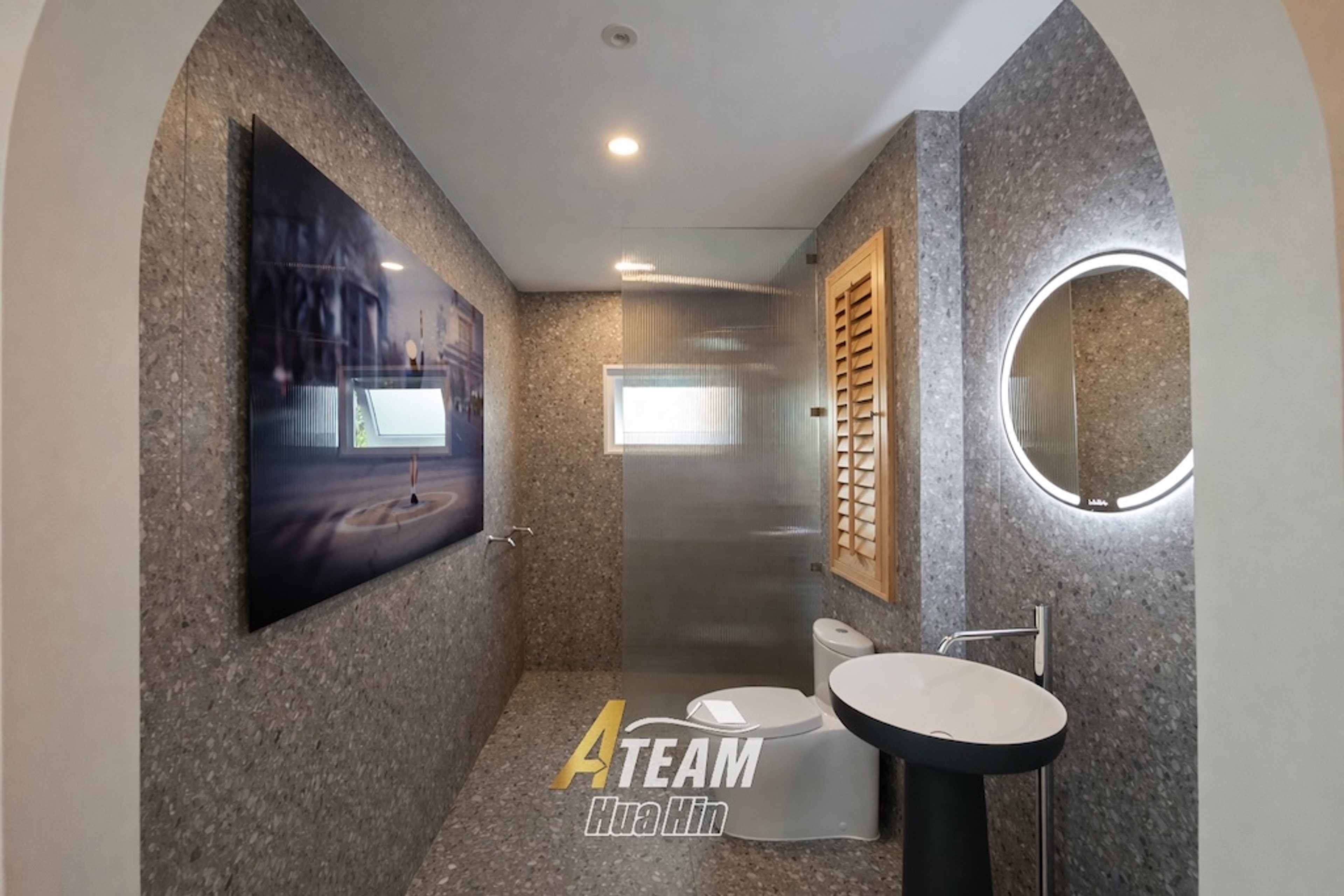 Modern 3 Bed 3 Bath Pool Villa at Black Mountain Golf Club thumbnail 9
