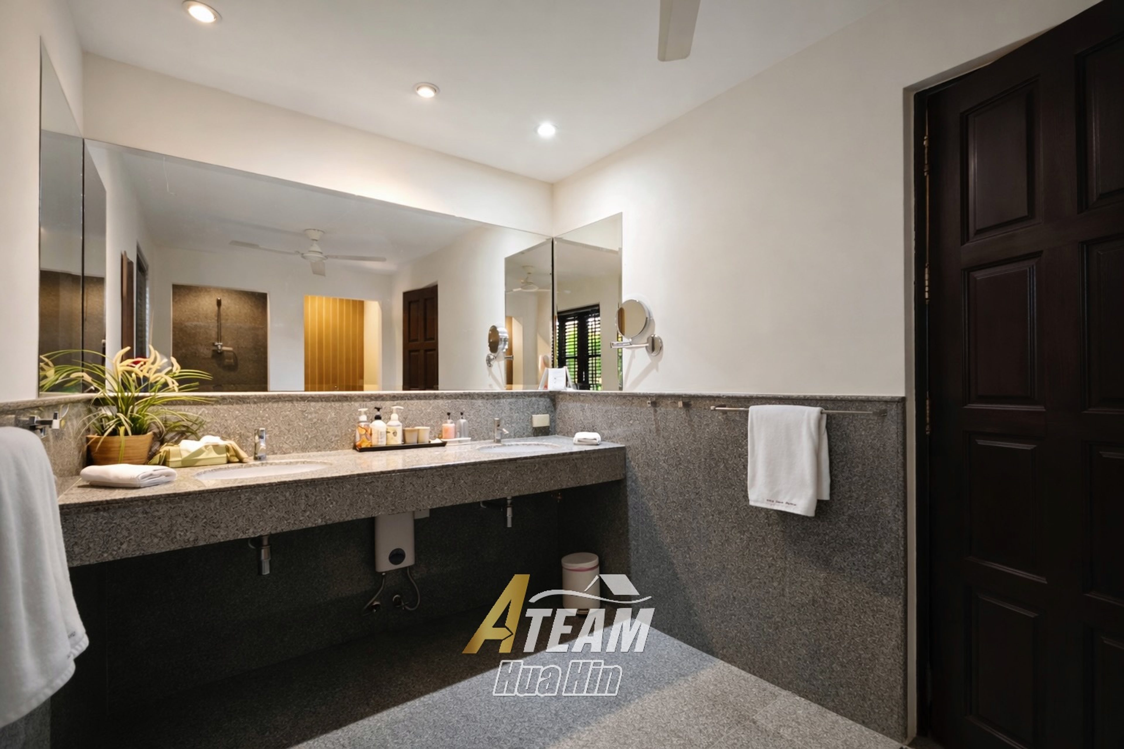 Luxury Tropical Pool Villa in Hua Hin thumbnail 16