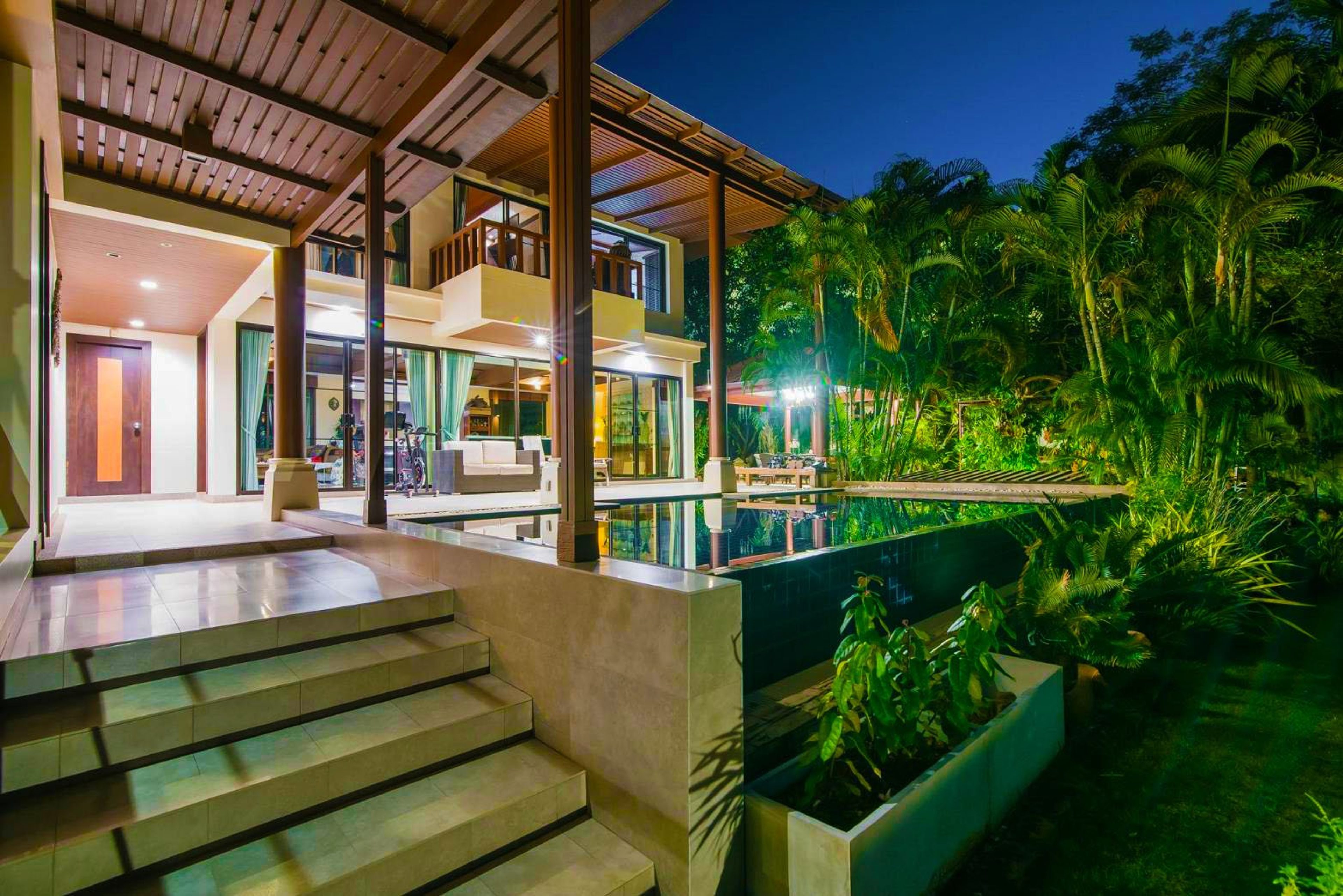 Panoramic Luxury Pool Villa at Panorama Khao Tao thumbnail 2