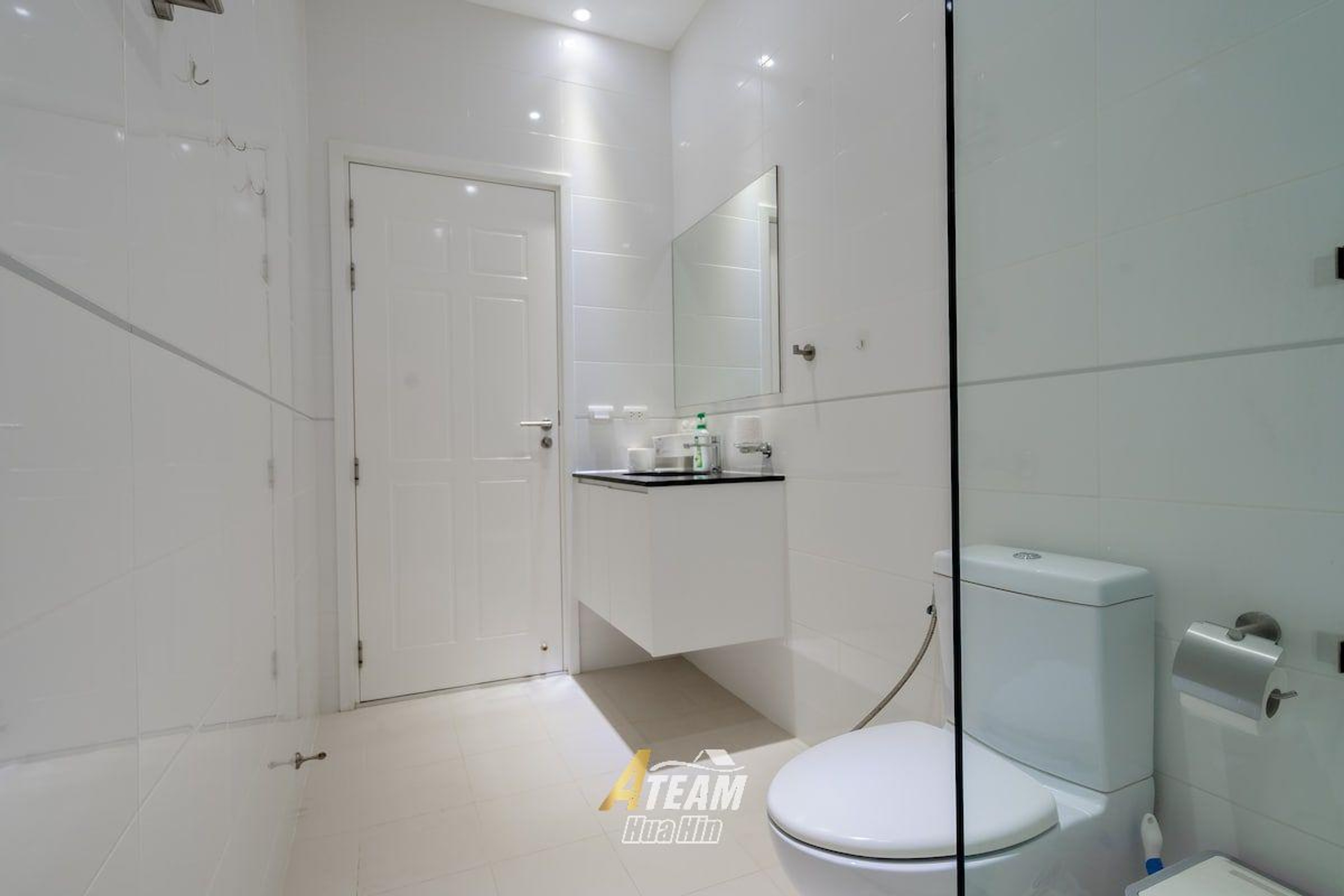 Luxury 3-Bedroom Pool Villa for Sale at Falcon Hill, Soi 102