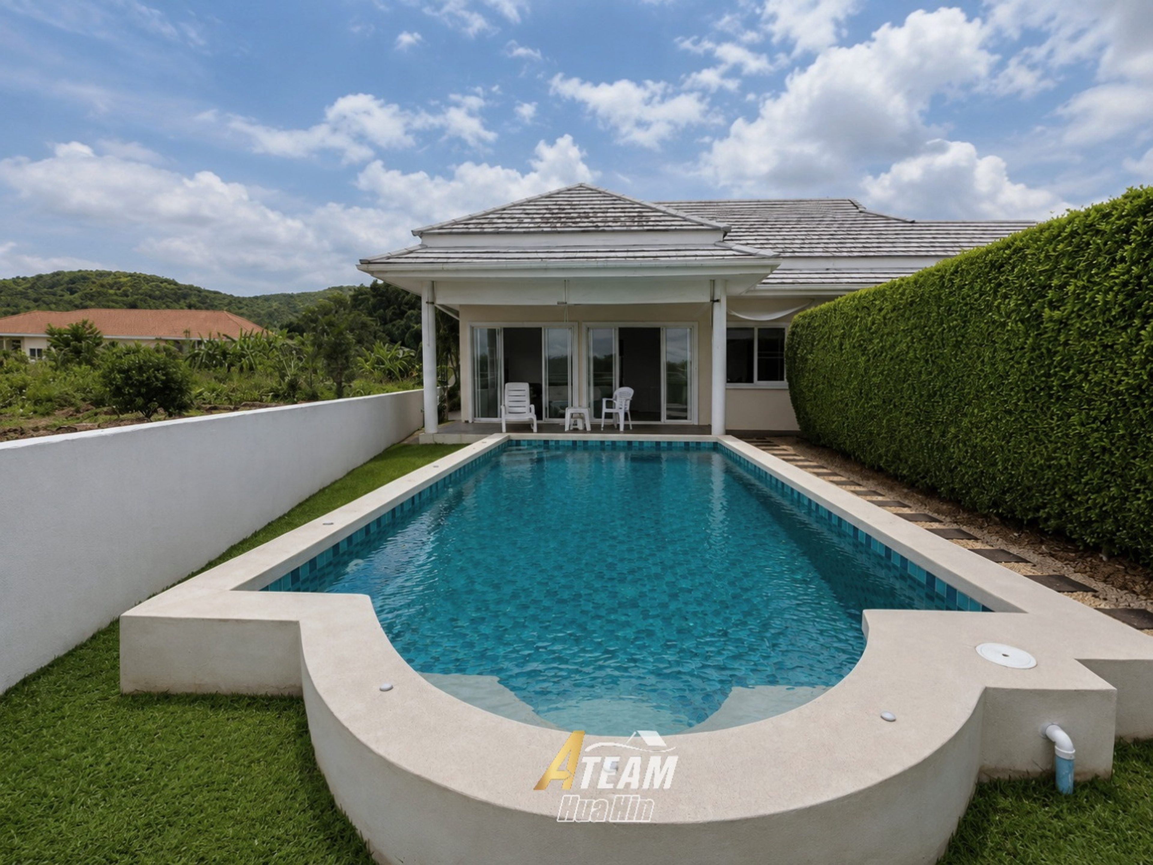 Stylish 2-Bedroom Pool Villa with Pineapple Field Views – Wang Pong, Pranburi thumbnail 11