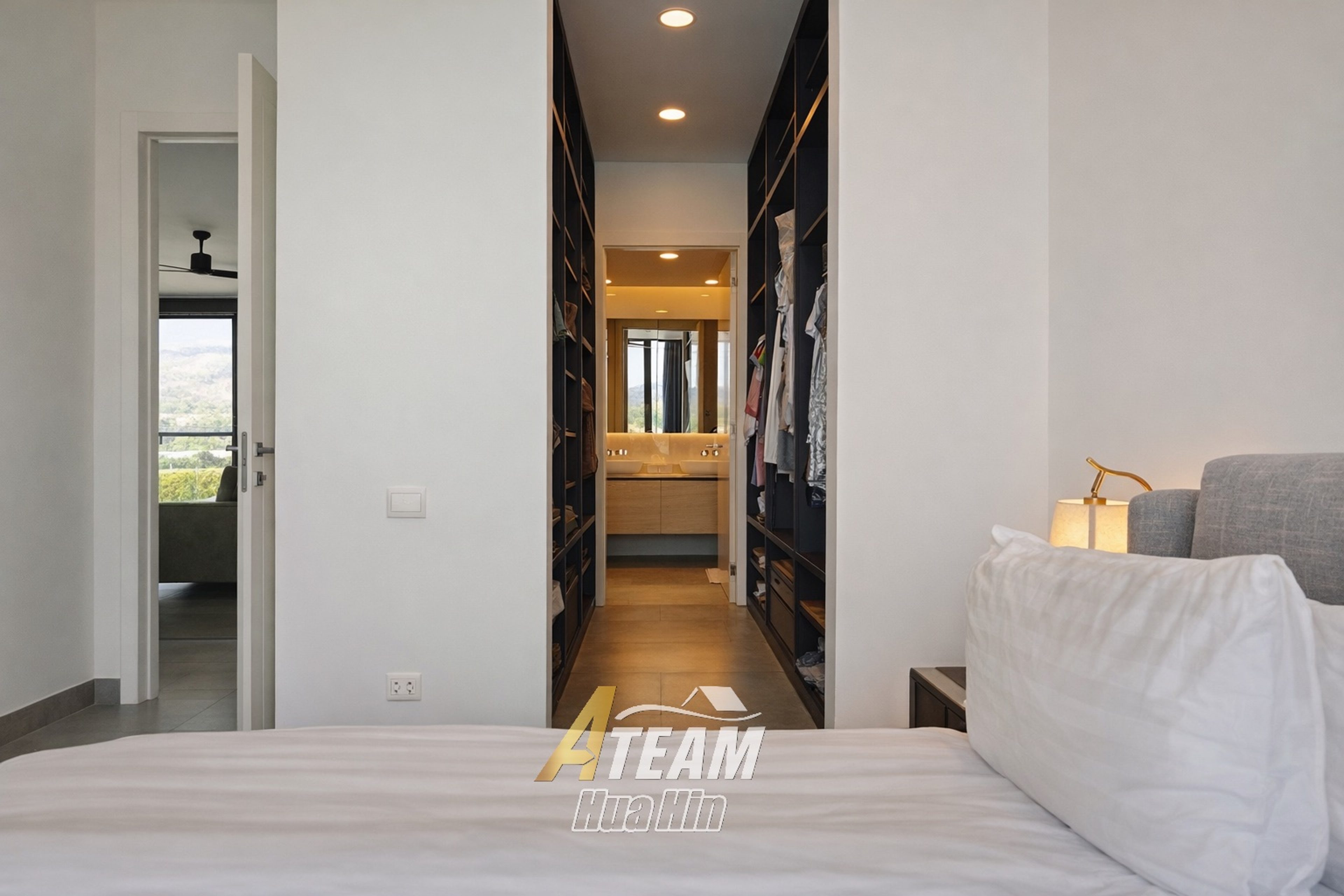 Luxury   Top Floor Unit at Sansara Black Mountain Golf Club  thumbnail 7