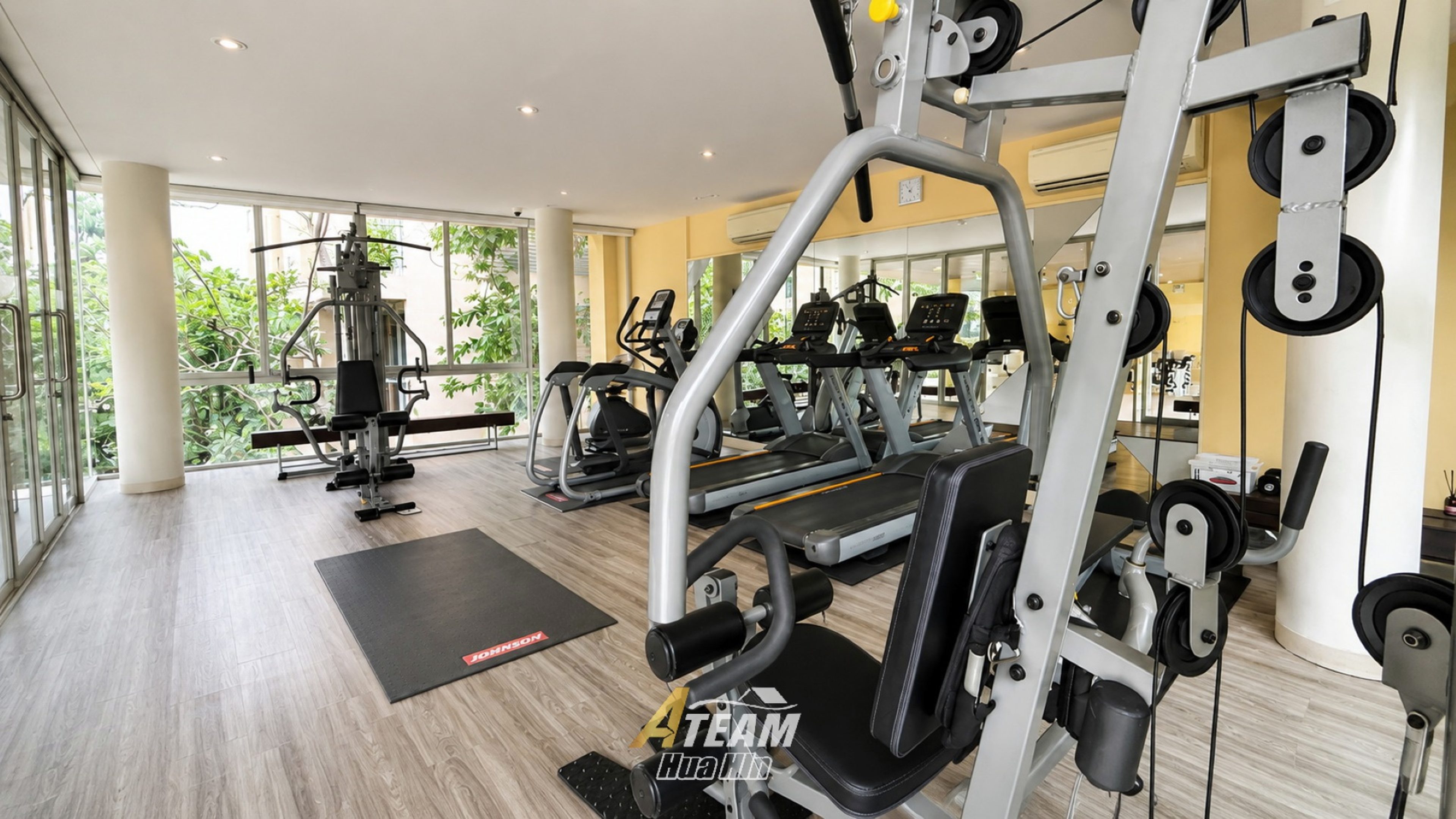 Pool Access 2-Bedroom Condo at Baan Thew Talay Aqua Marine, Cha-Am thumbnail 27