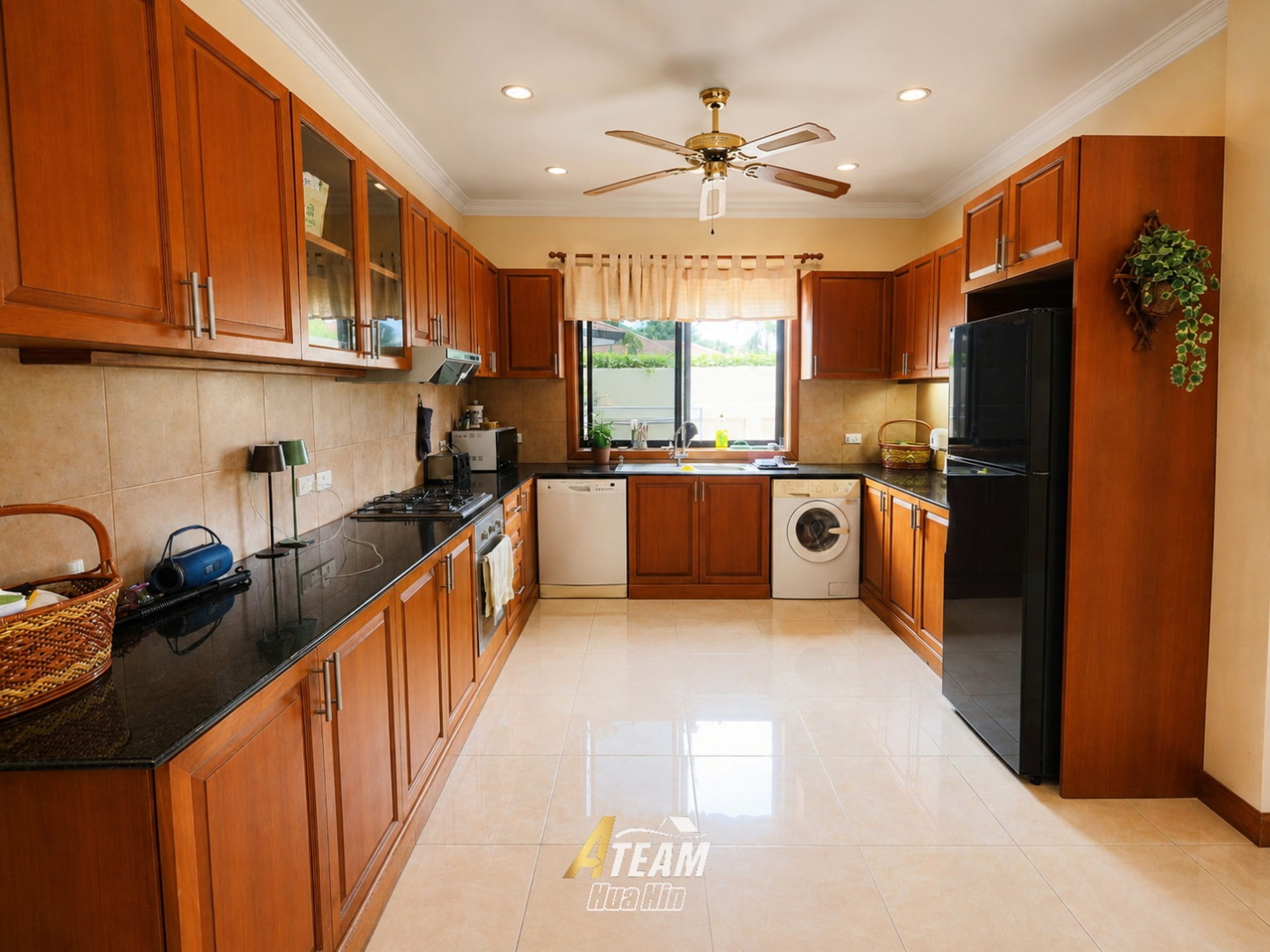 For Rent Elegant 3-Bedroom Pool Villa on Large Plot – Prime Soi 114, Hua Hin thumbnail 7