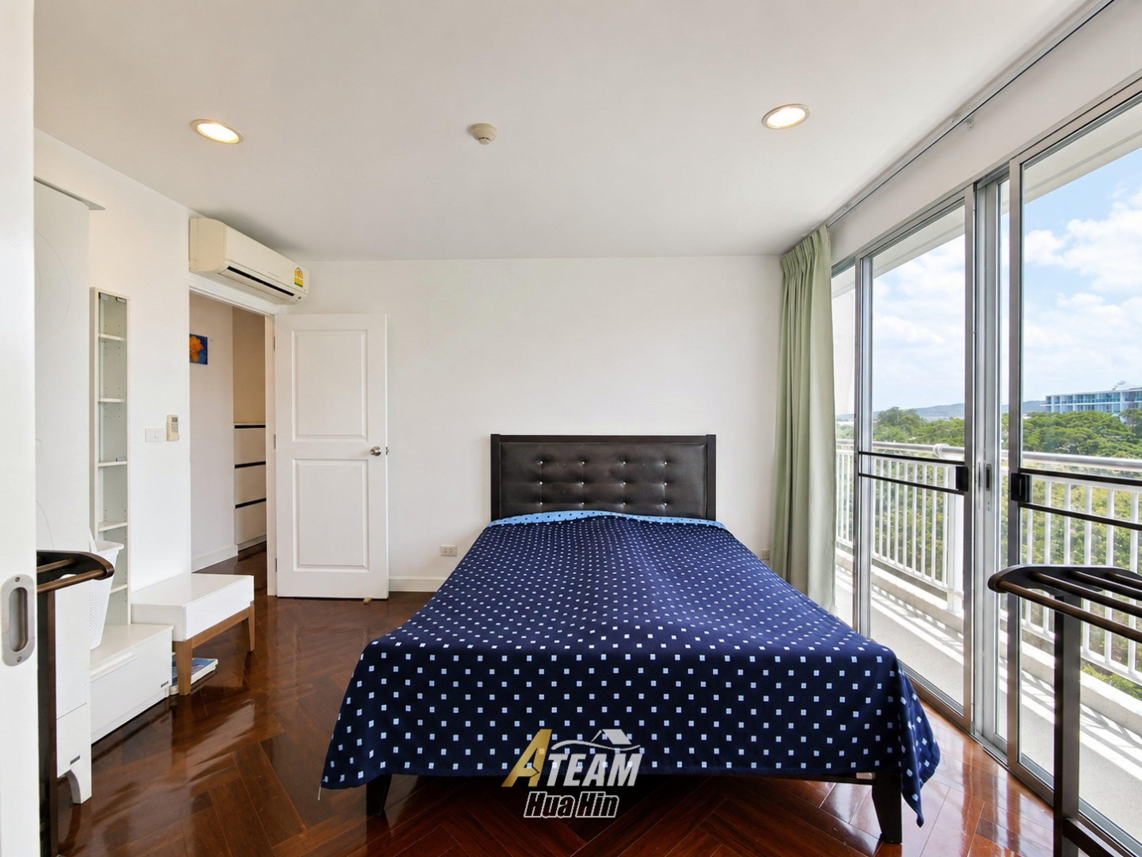 Beachfront Condo 3 Bedrooms Baan suan rim sai, thumbnail 11