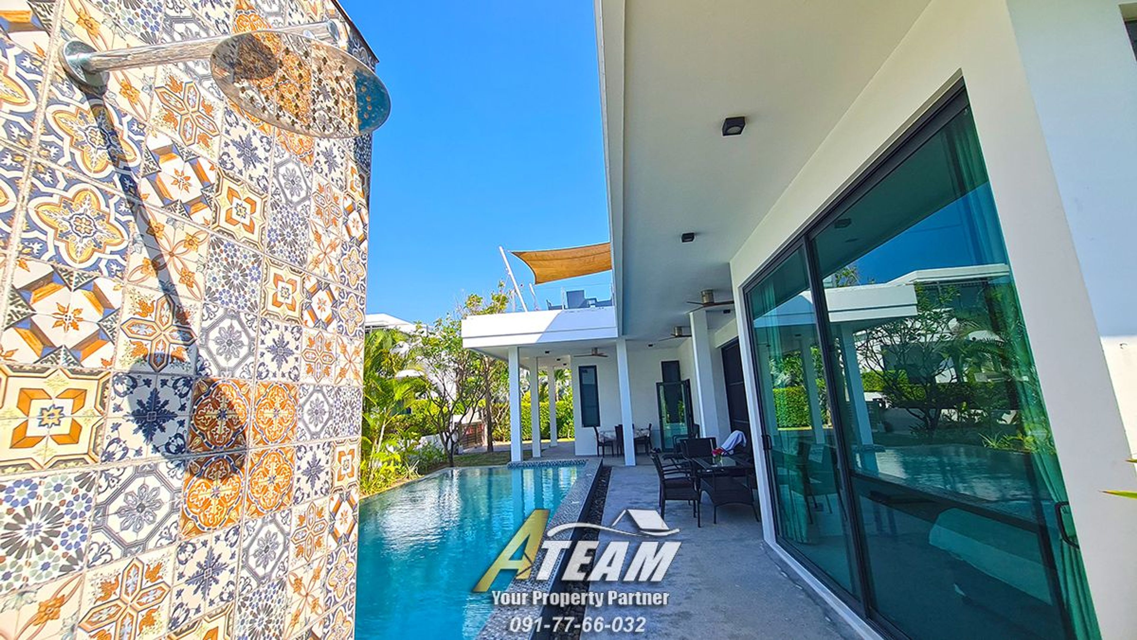 Modern 3 bedroom pool villa In La Lua resort thumbnail 6