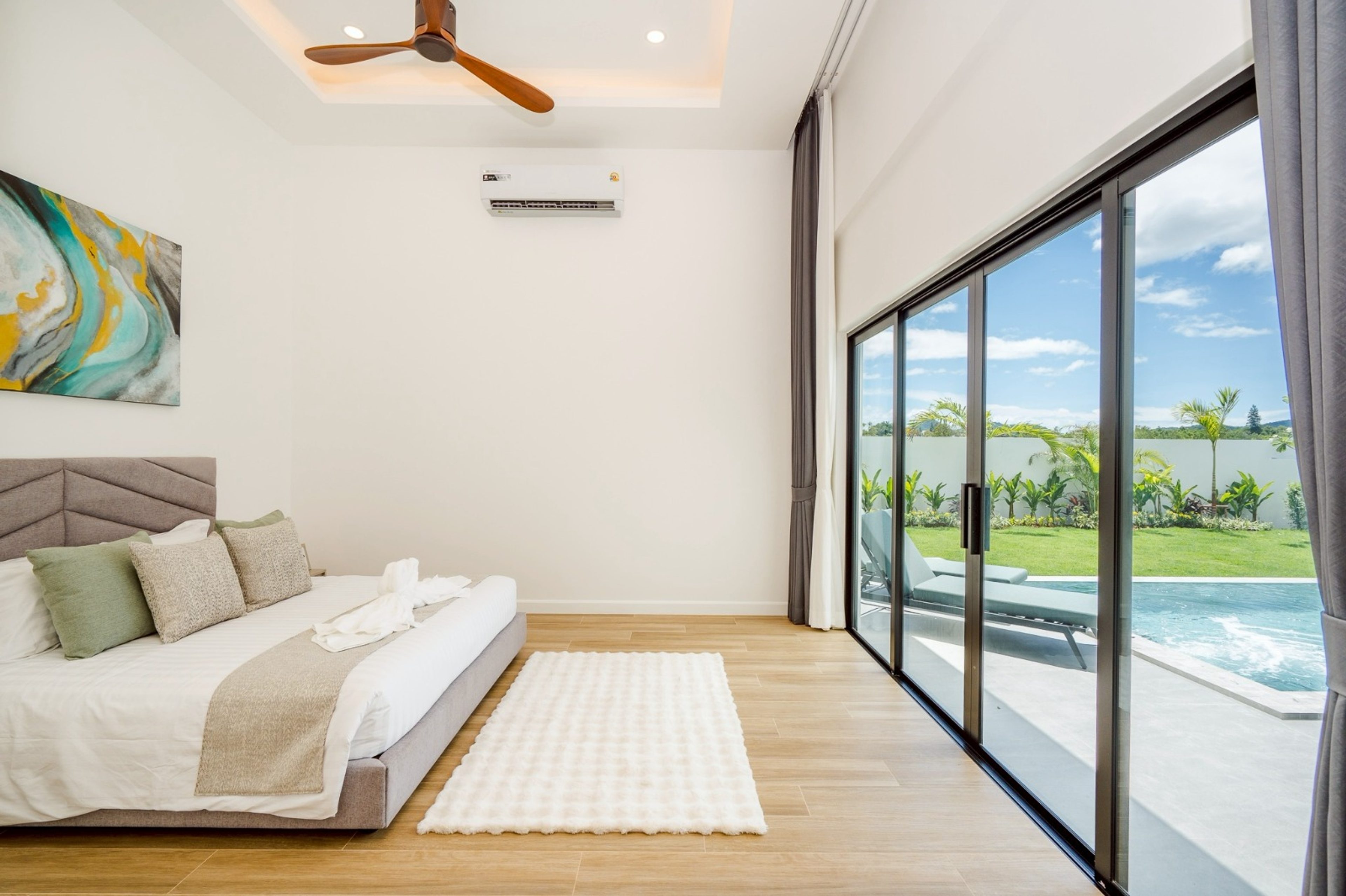 Luxury 3 Bed 3 Bath Pool Villa for Sale in Hua Hin Soi 112 thumbnail 18