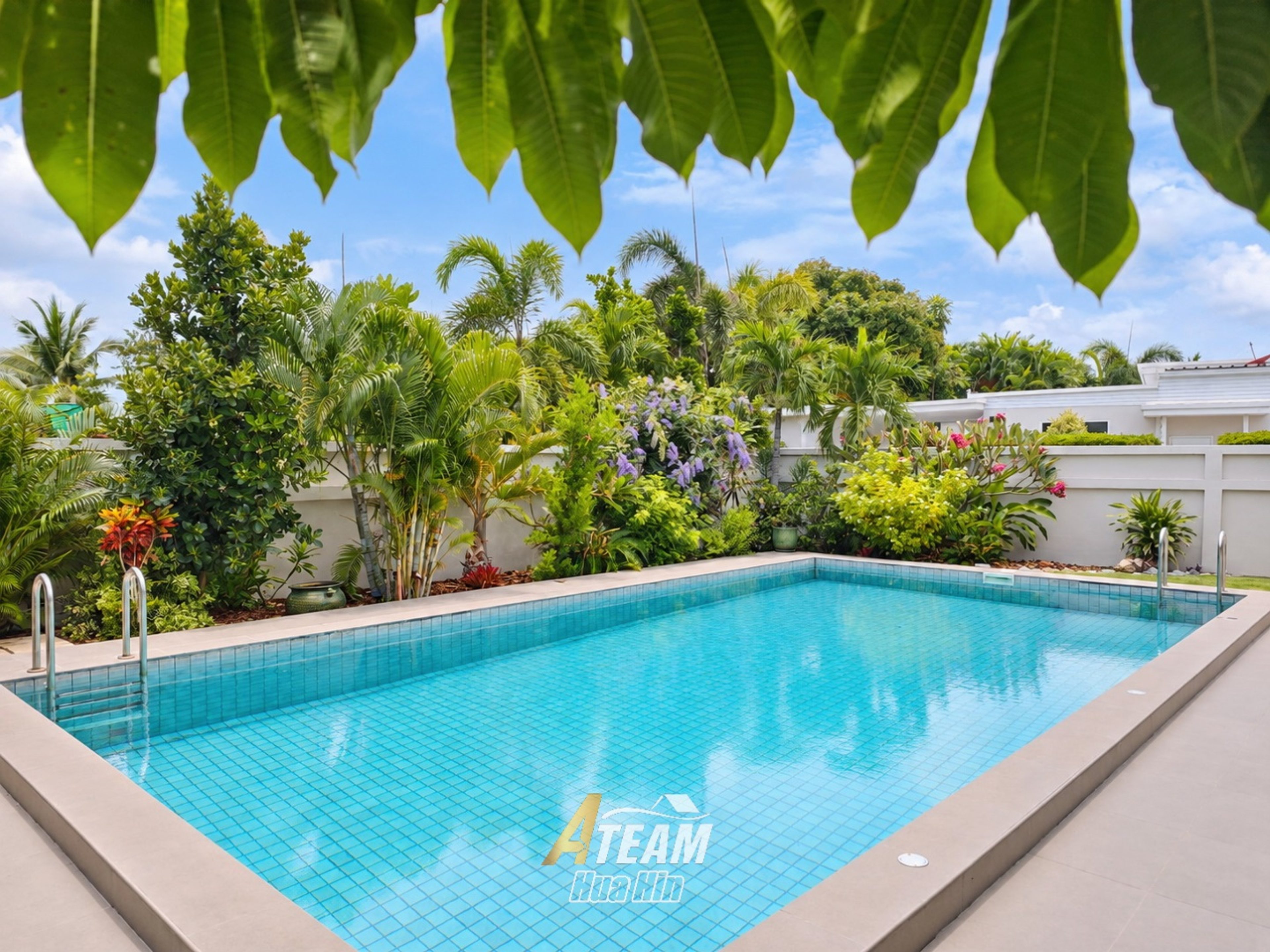 Spacious 4-Bedroom Pool Villa in Black Mountain Area thumbnail 5
