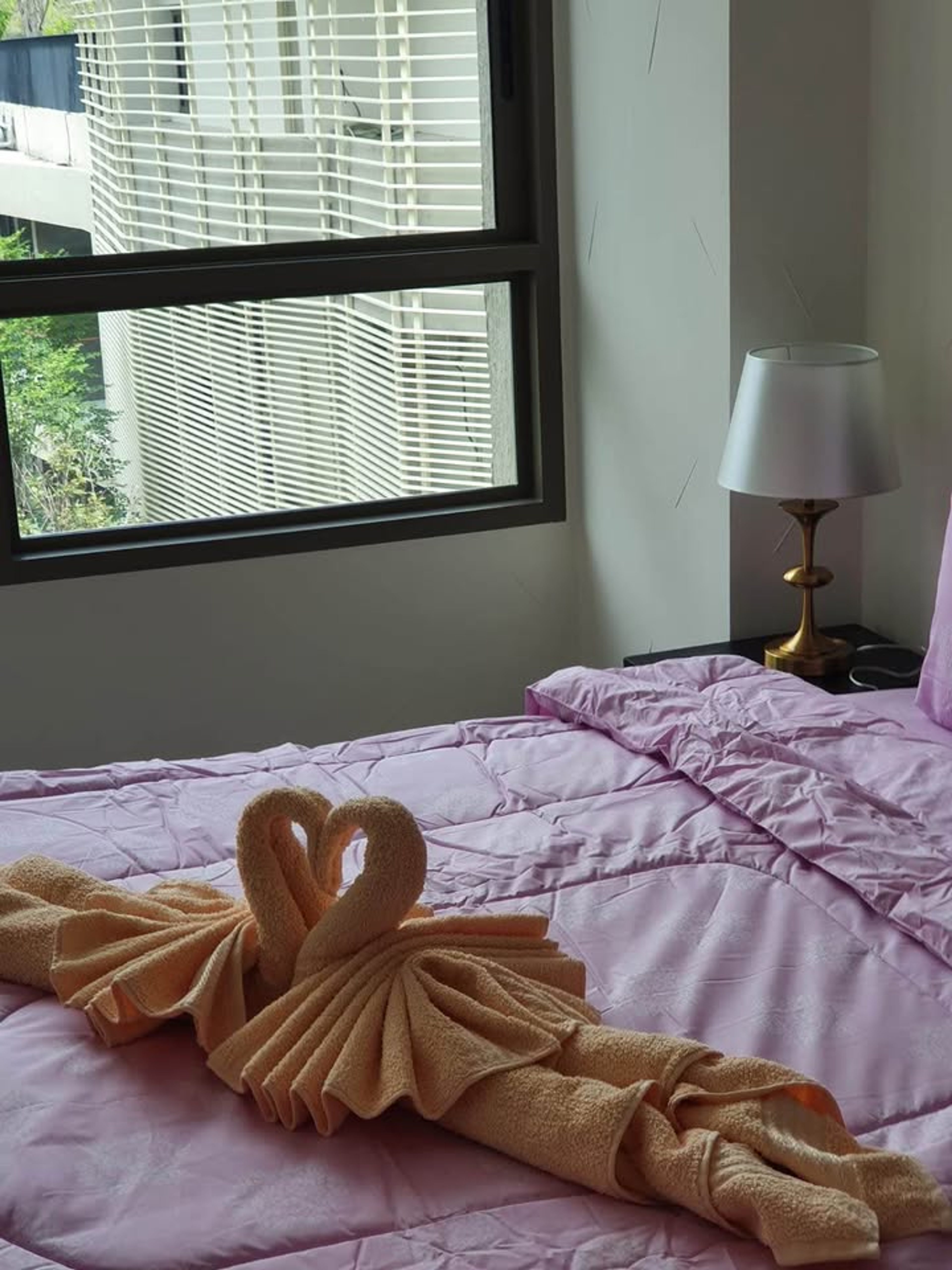 Beautiful 2-Bedroom Condo with Pool View at Veranda, Khao Takiab thumbnail 4