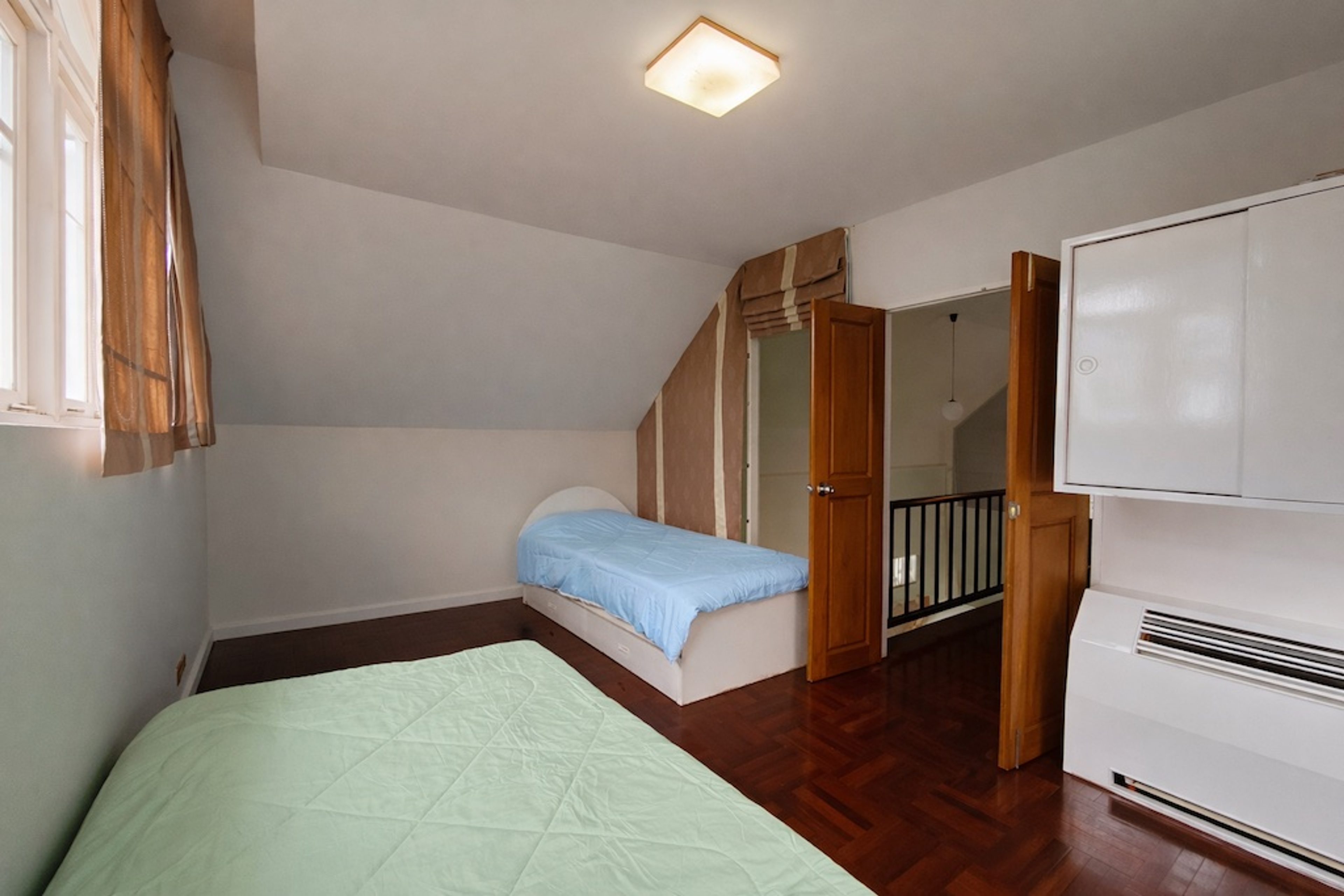 Beachfront Luxury Pool Villa for Sale in Baan Chaliang Lom thumbnail 17