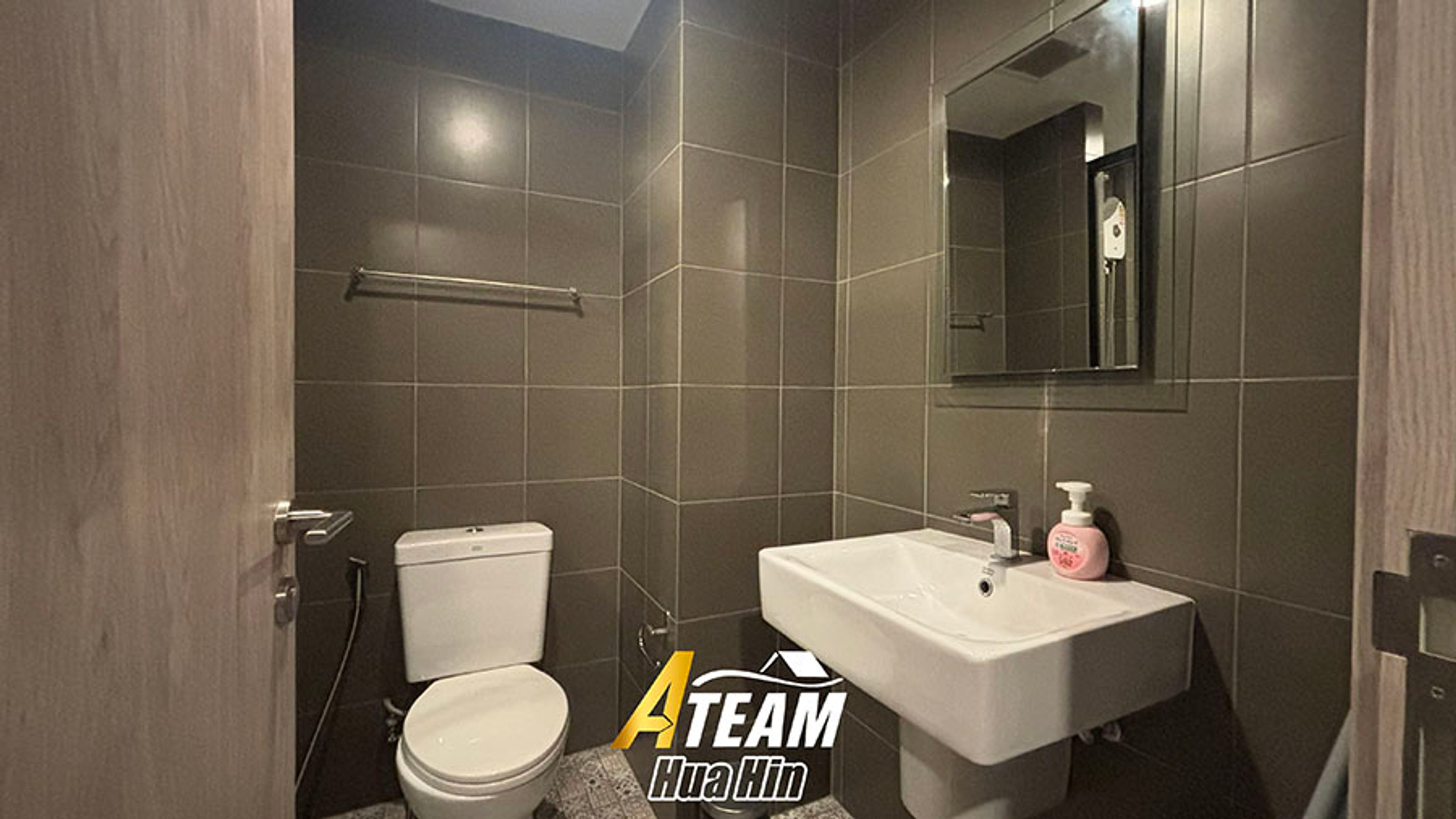 Cozy 1 Bedroom at La Casita for Sale 2.8 Million THB thumbnail 33