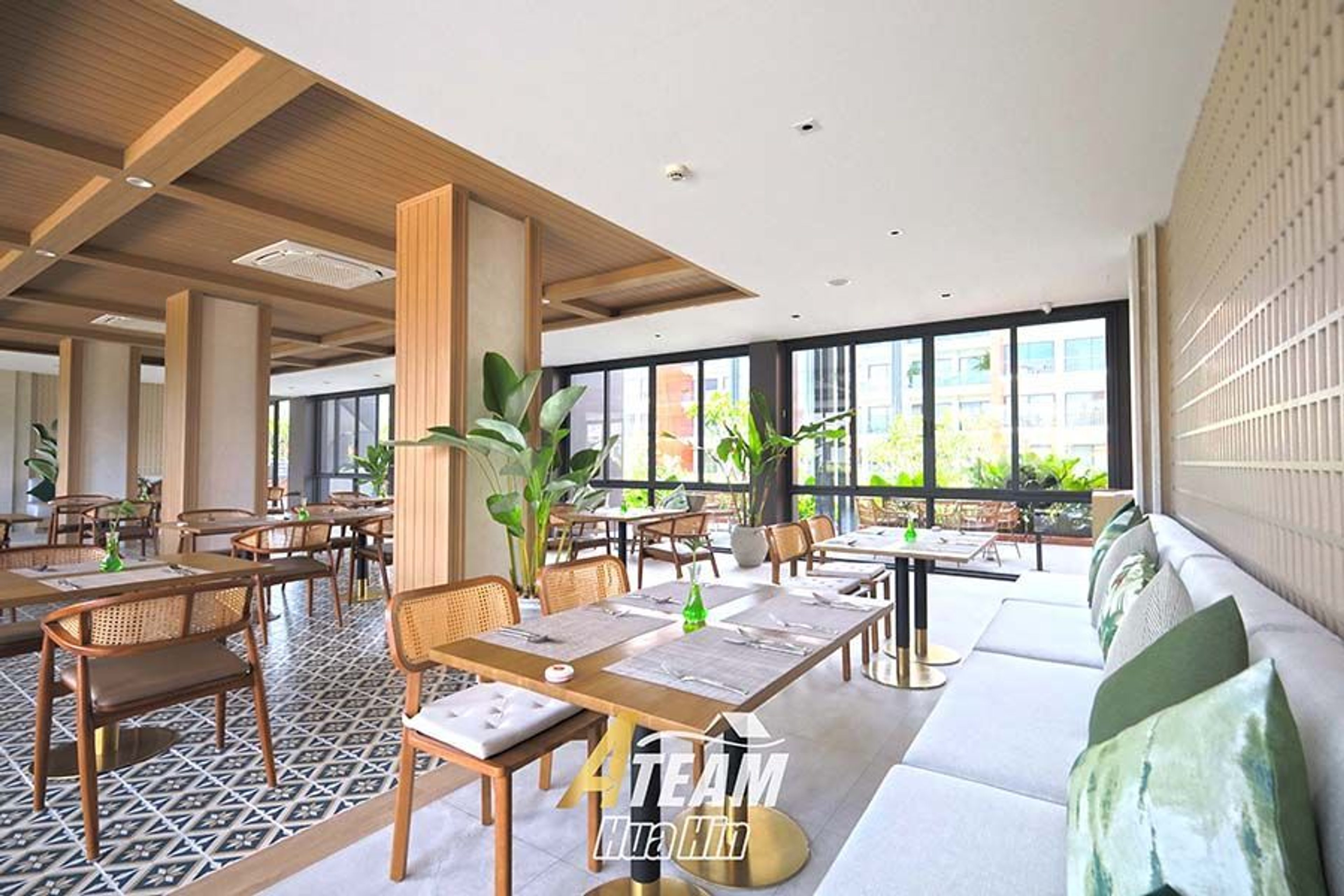 Luxury 3-Bedroom Residence for Rent at Sunshine Prestige – Cha-Am thumbnail 5