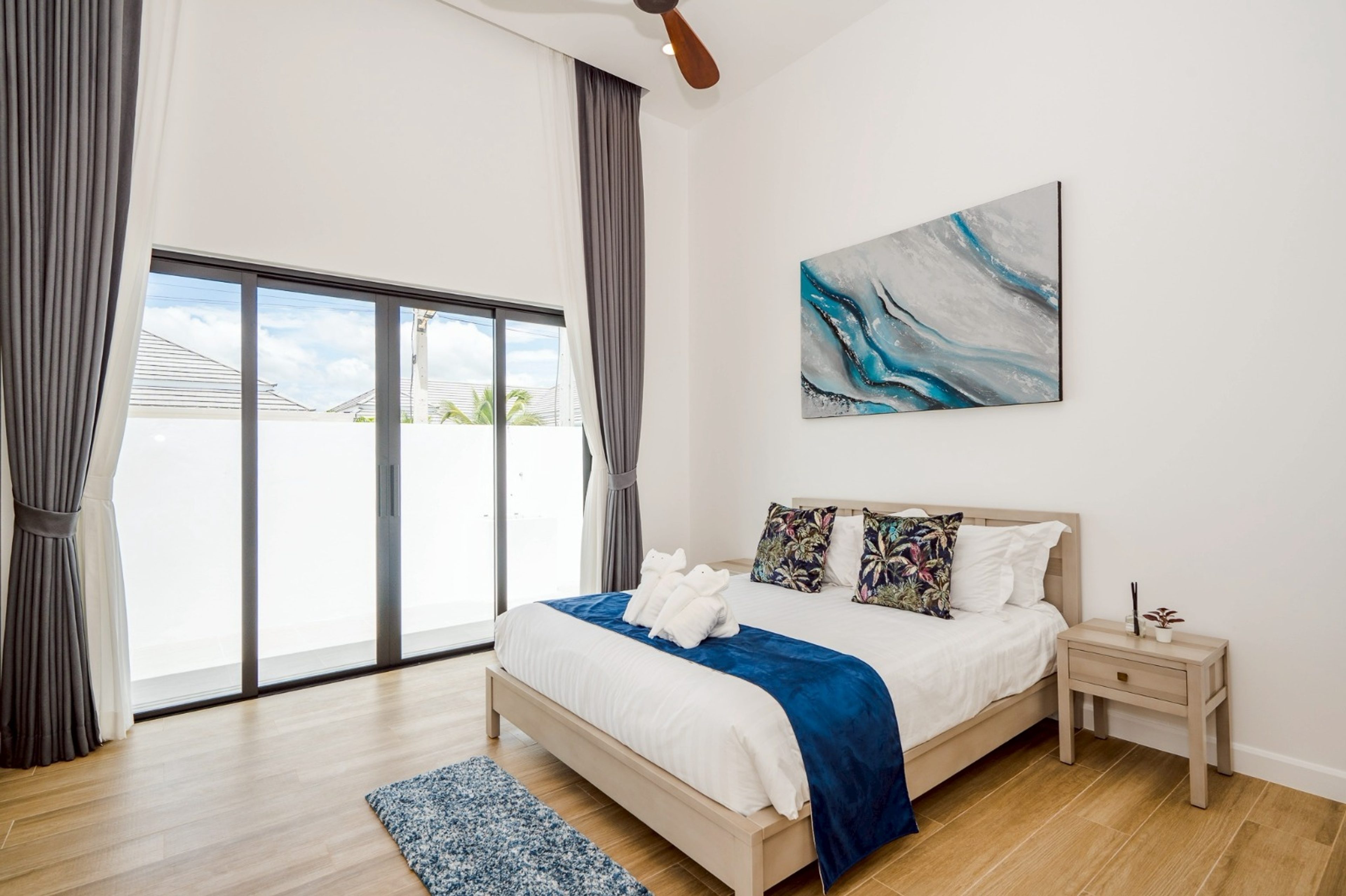 Luxury 3 Bed 3 Bath Pool Villa for Sale in Hua Hin Soi 112 thumbnail 17