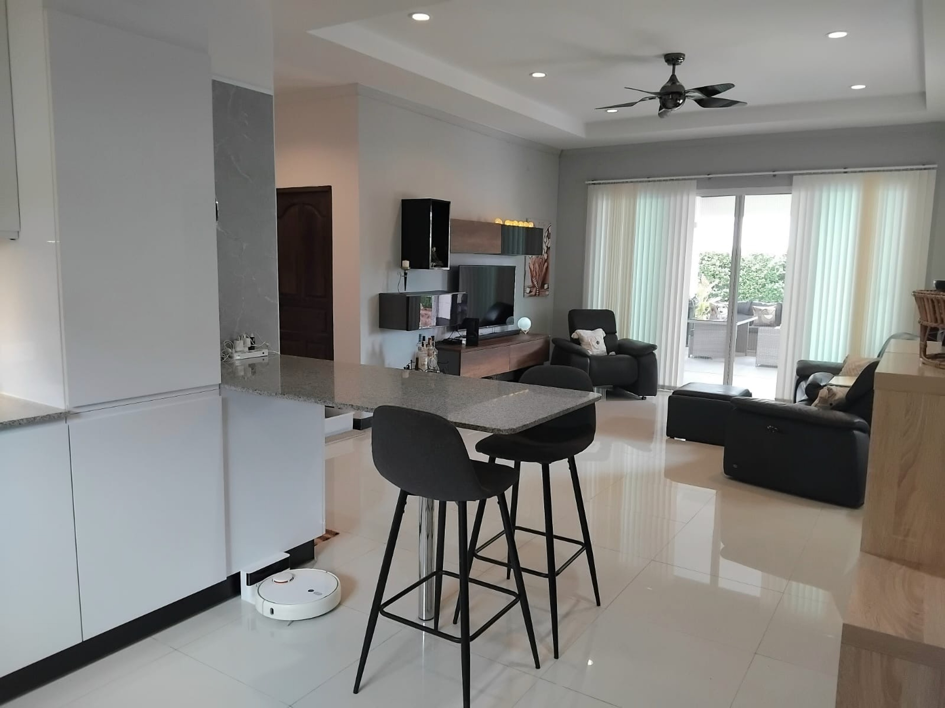 Villa de 3 chambres avec piscine à vendre à Khao Tao