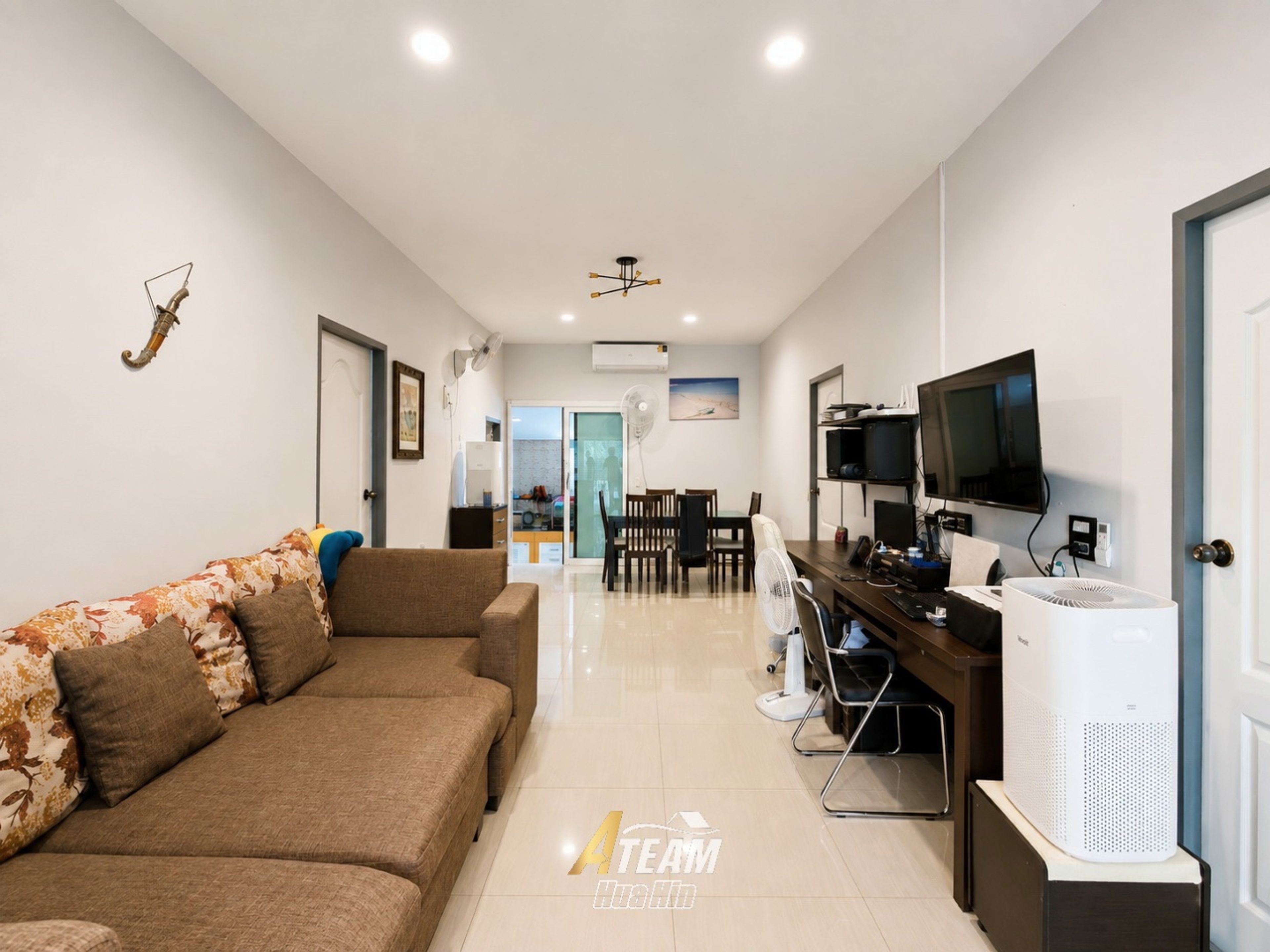Fully Furnished 3-Bedroom House  thumbnail 6