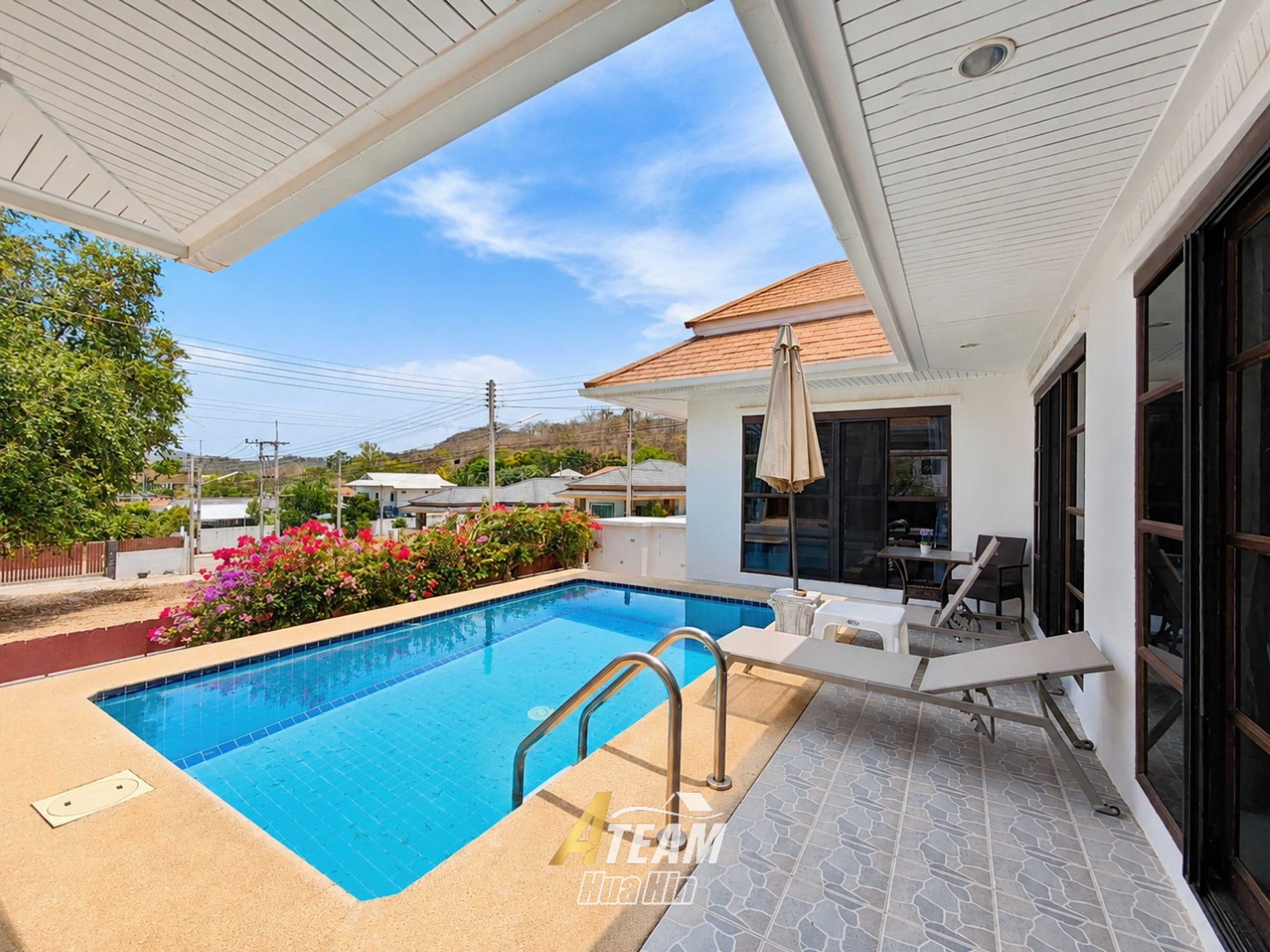 Detached Pool Villa for Sale in Prime Soi 88 Location thumbnail 3