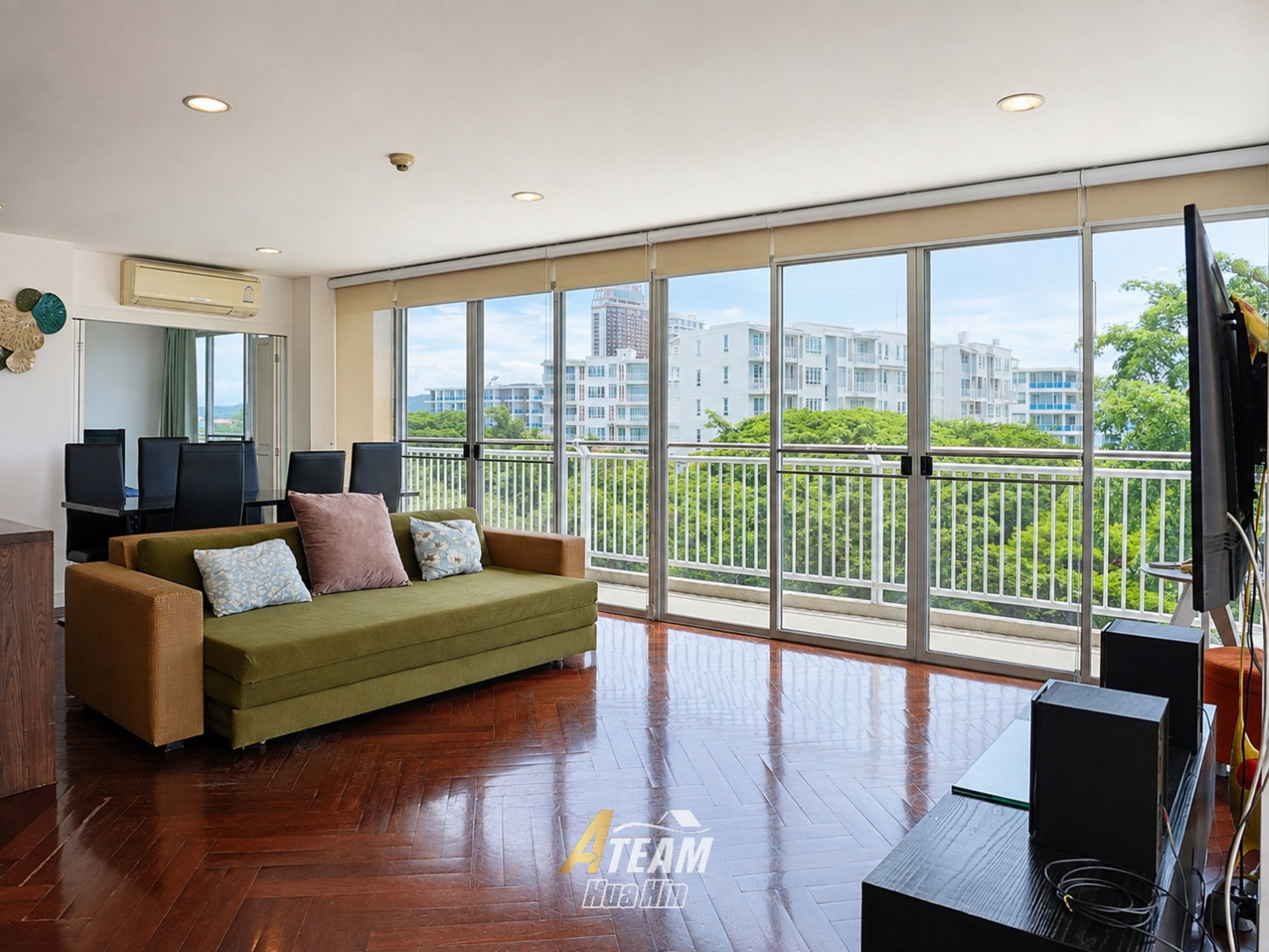 Beachfront Condo 3 Bedrooms Baan suan rim sai, thumbnail 4