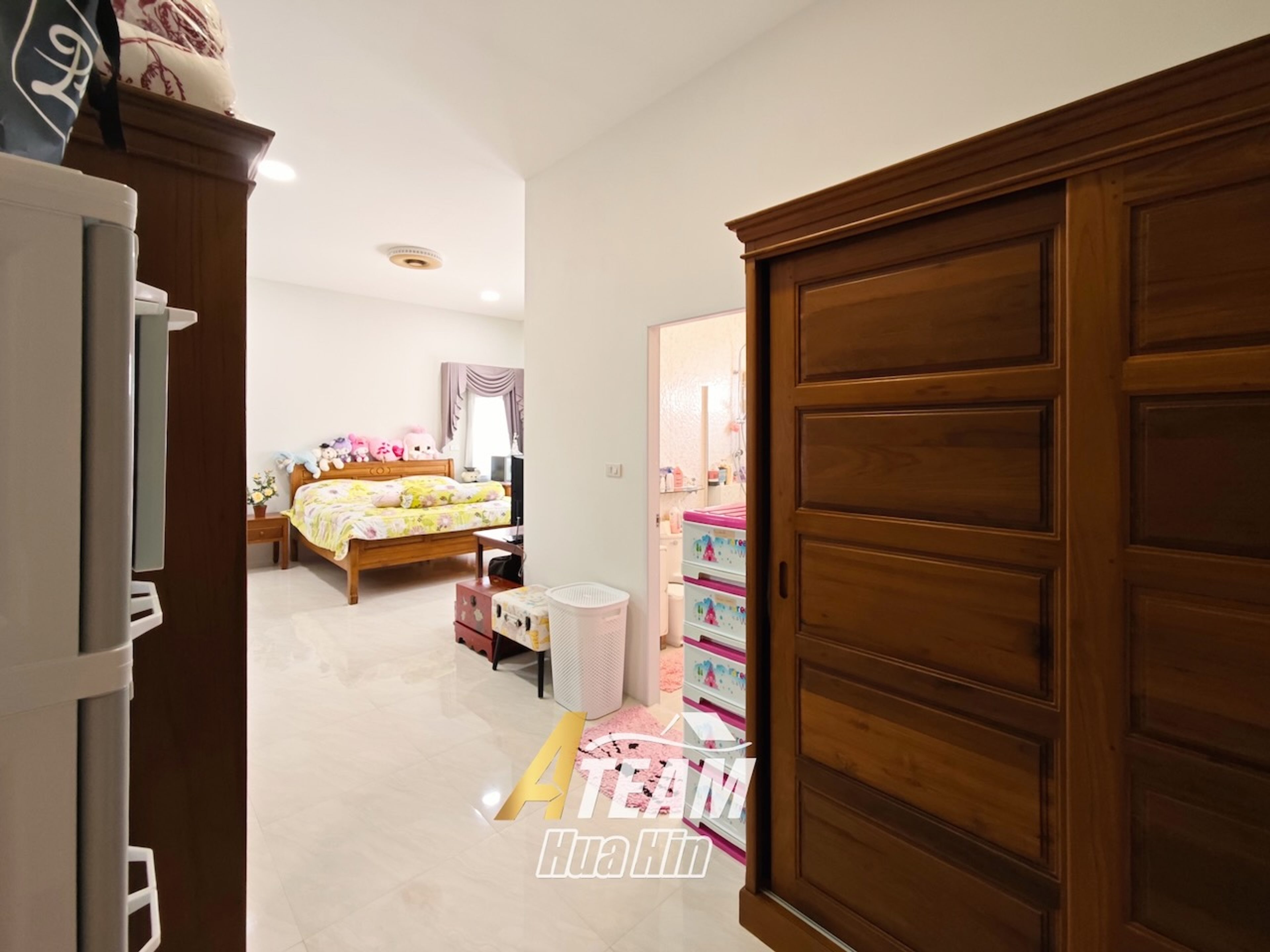 Spacious 1-Rai Estate with Two Houses in Hin Lek Fai thumbnail 17
