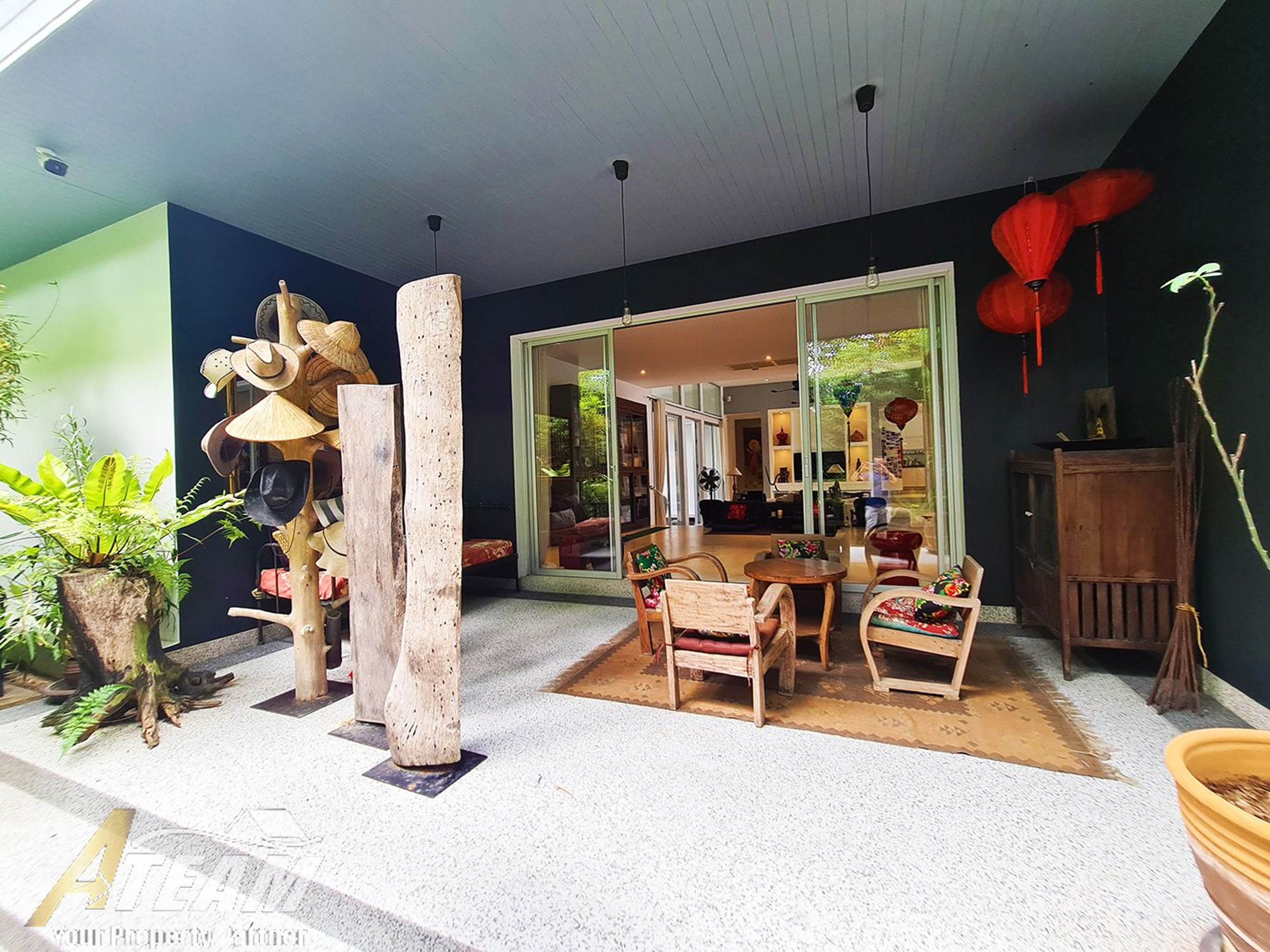 8 bedrooms most exclusive Luxury property in Hua Hin thumbnail 33
