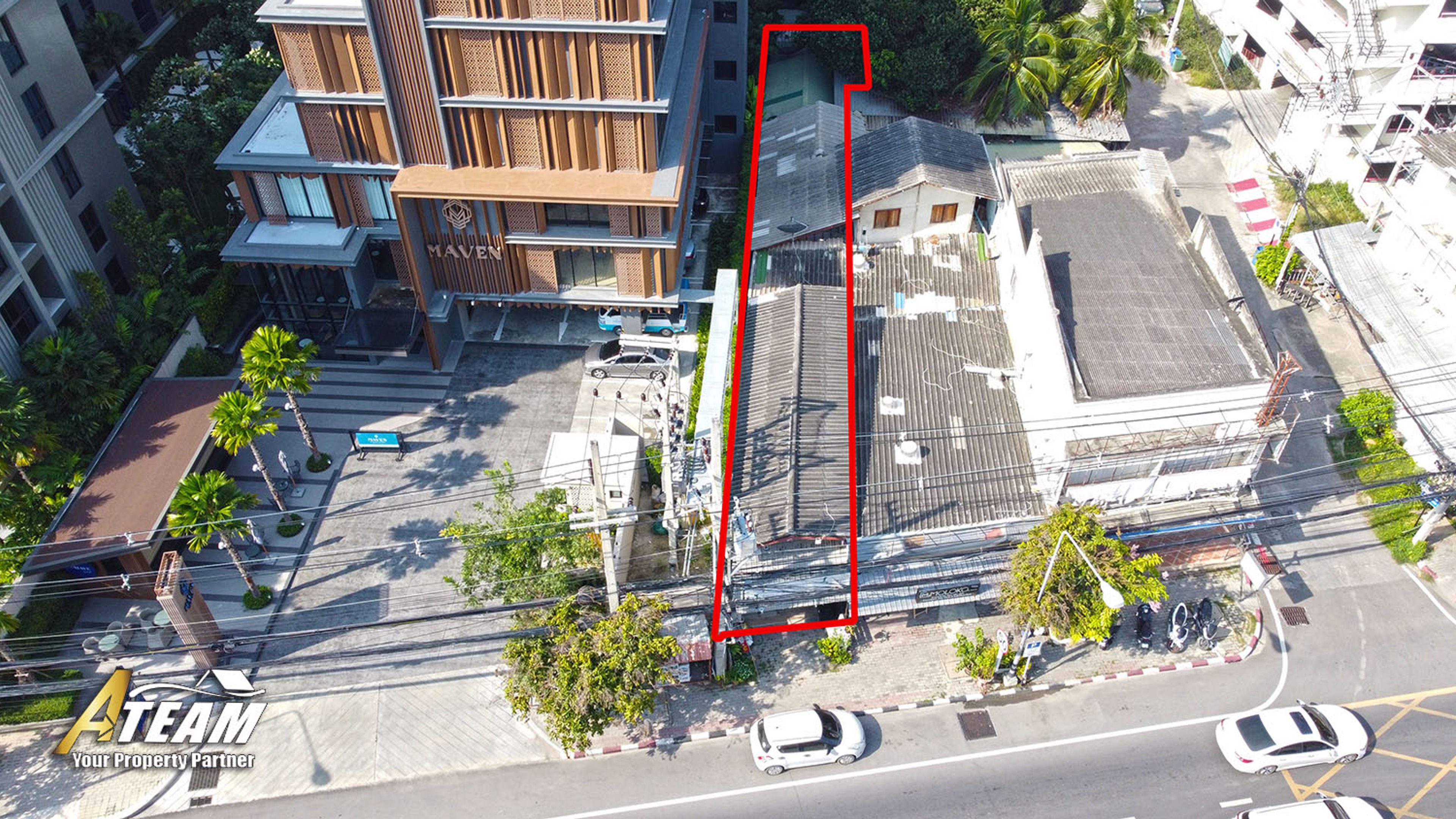 Great investment opportunity right next to Maven Condominium on Petchk thumbnail 4
