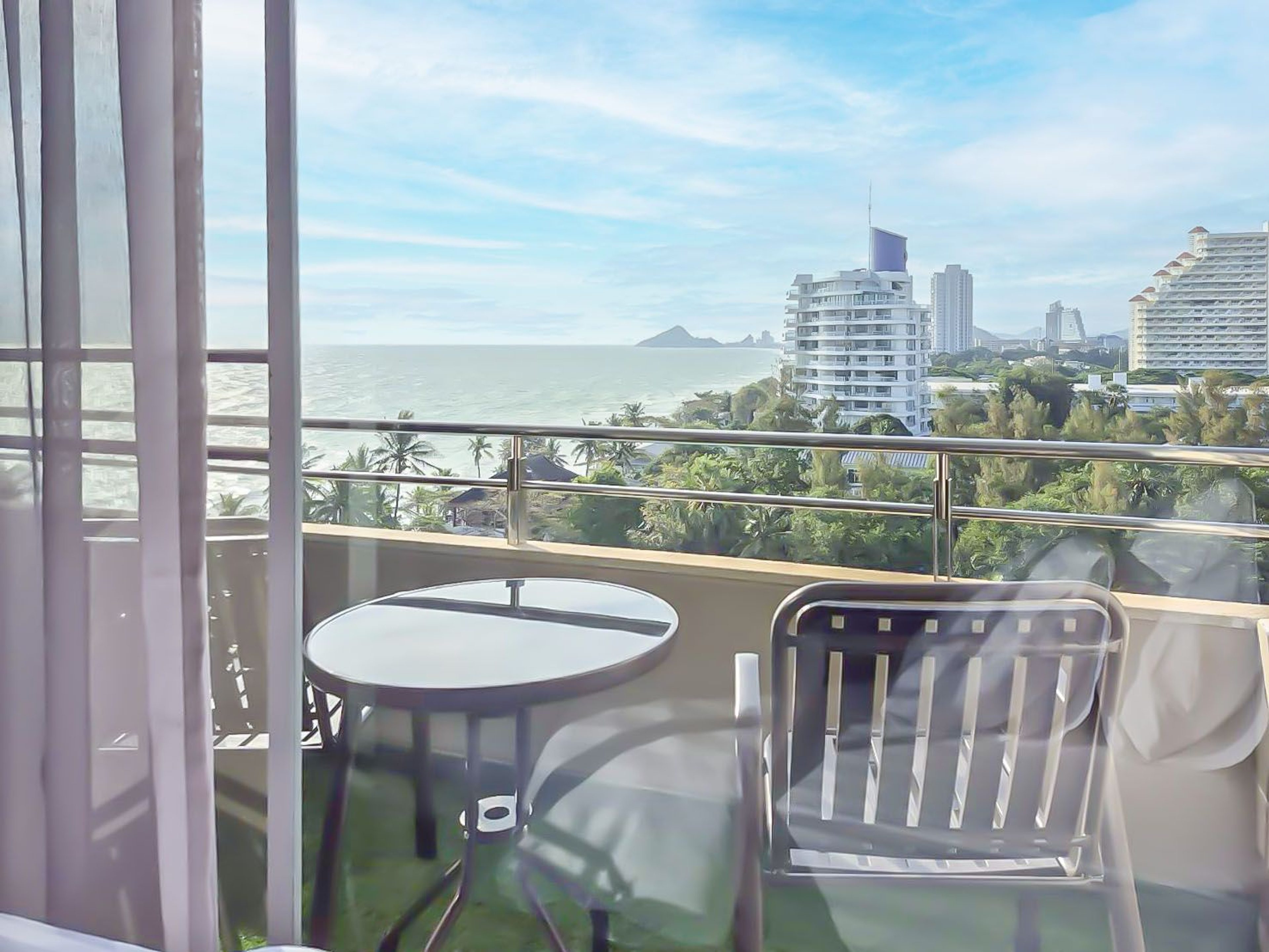 Sea View One-Bedroom Condo for Rent – Baan Had Hua Hin (Beachfront Con thumbnail 13