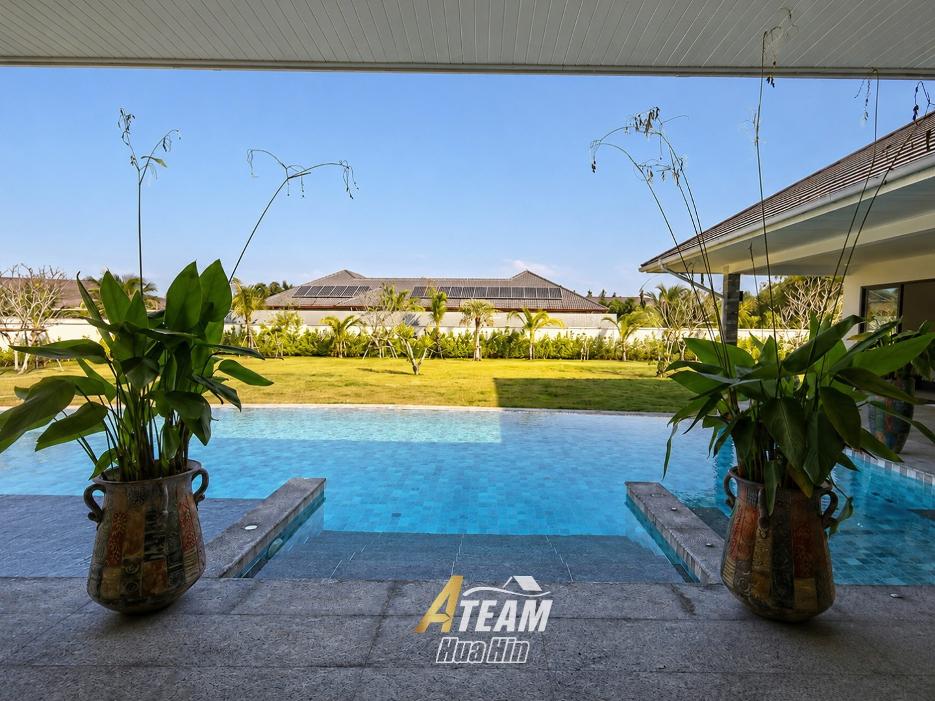 Prestigious Parkside Living on Millionaires Avenue thumbnail 13