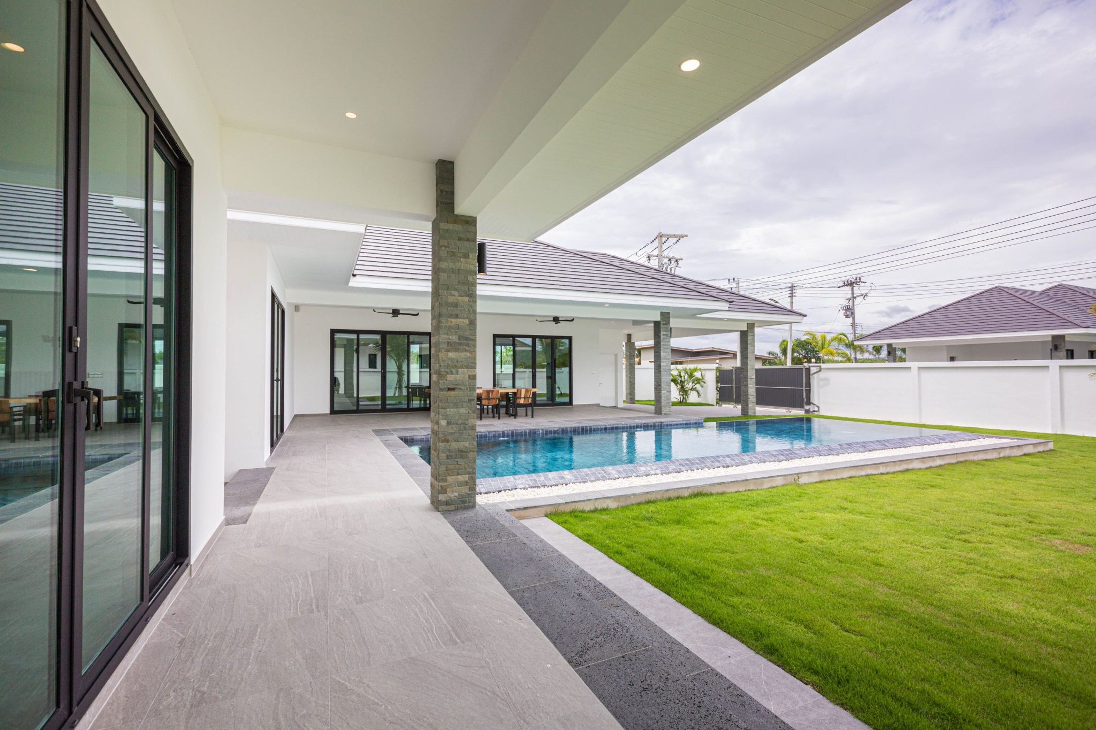 BHUMI Hua Hin – Luxury Pool Villas on Expansive Private Plots