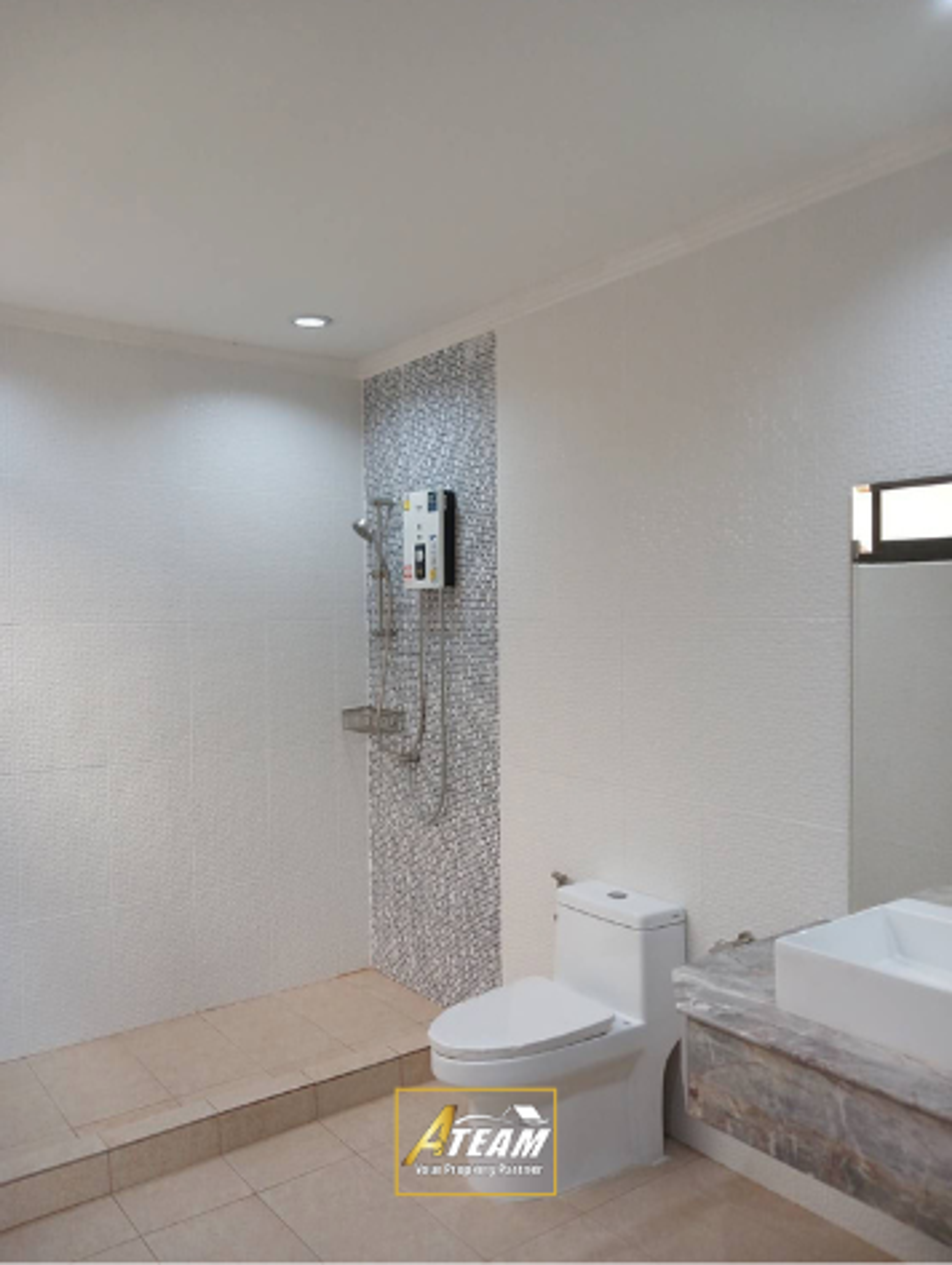 Stunning 4-Bedroom Townhouse in Hua Hin Soi 51 with Sea View and Rooft thumbnail 6