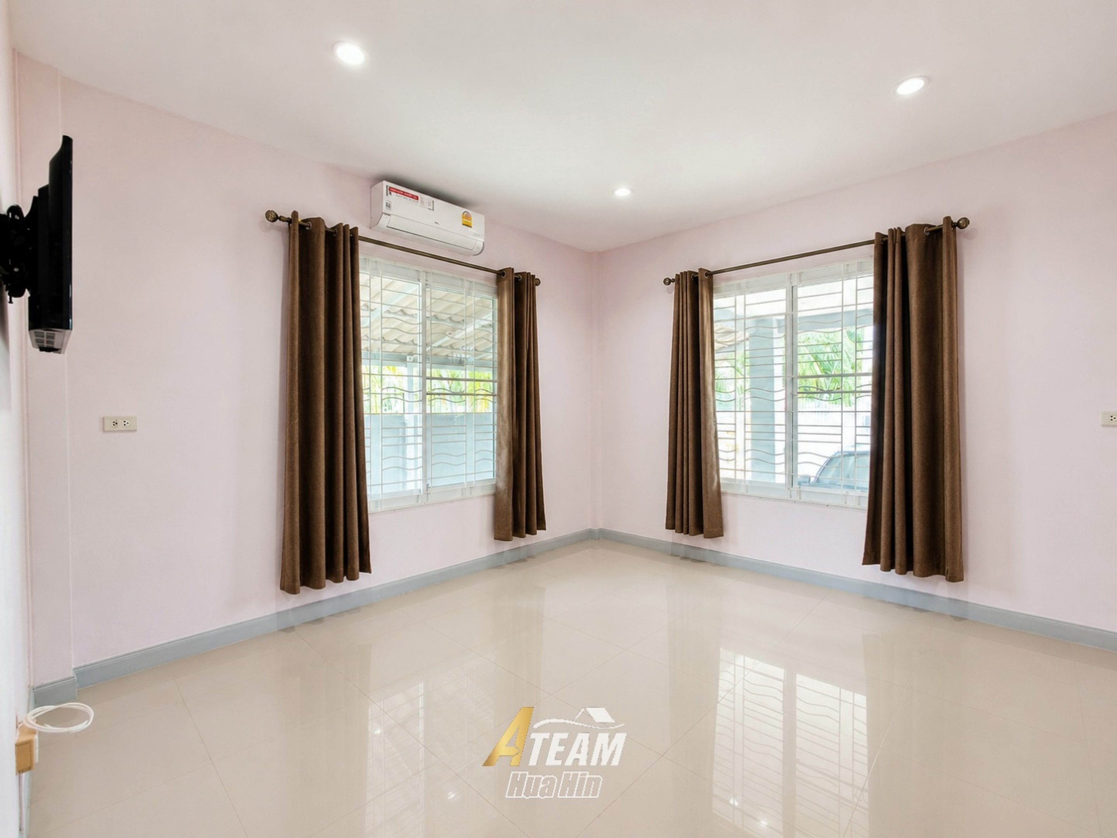 Investment Opportunity 5-Bedroom Near Pak Nam Pran Beach  thumbnail 14