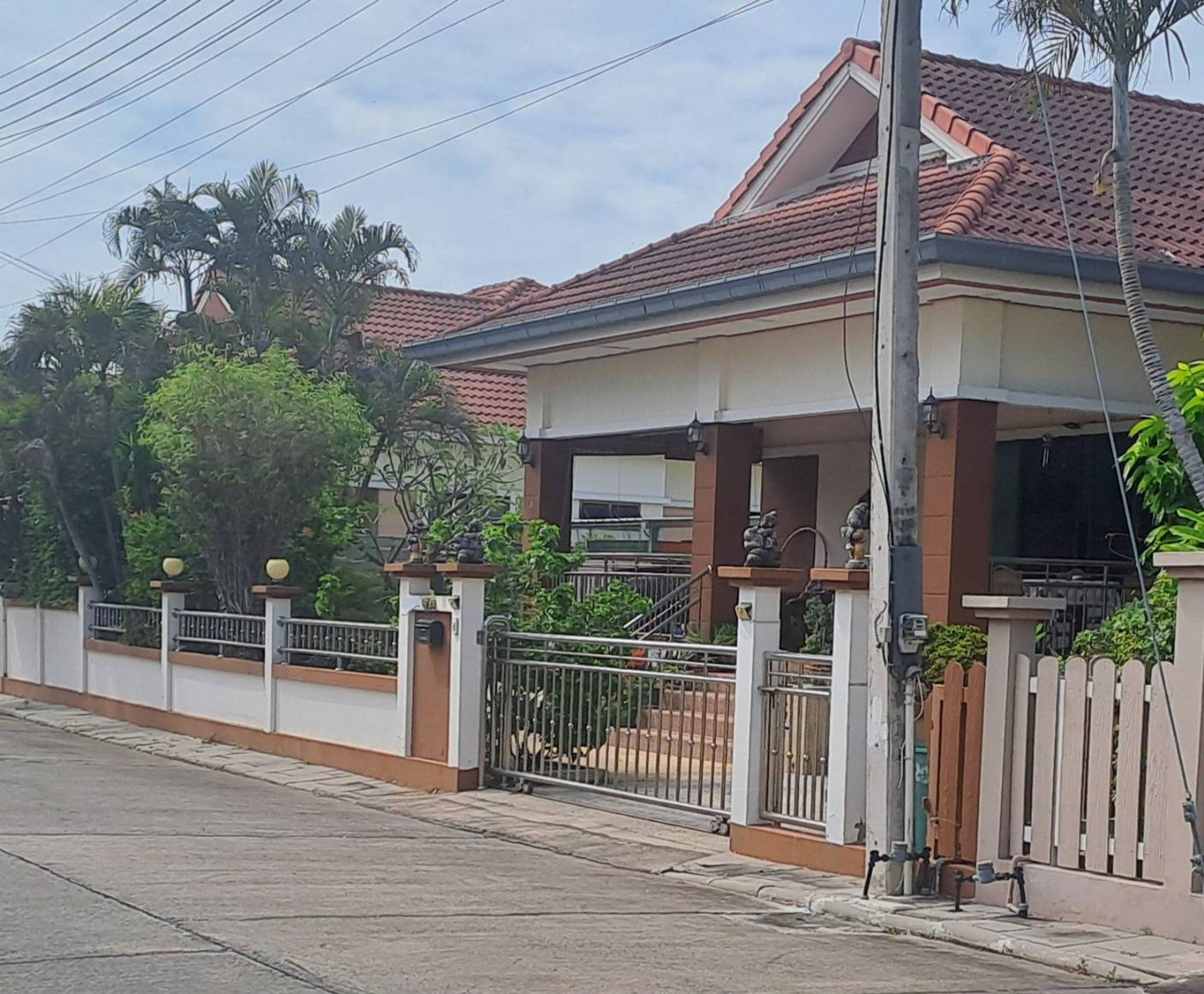 BAAN THAI VILLAGE2