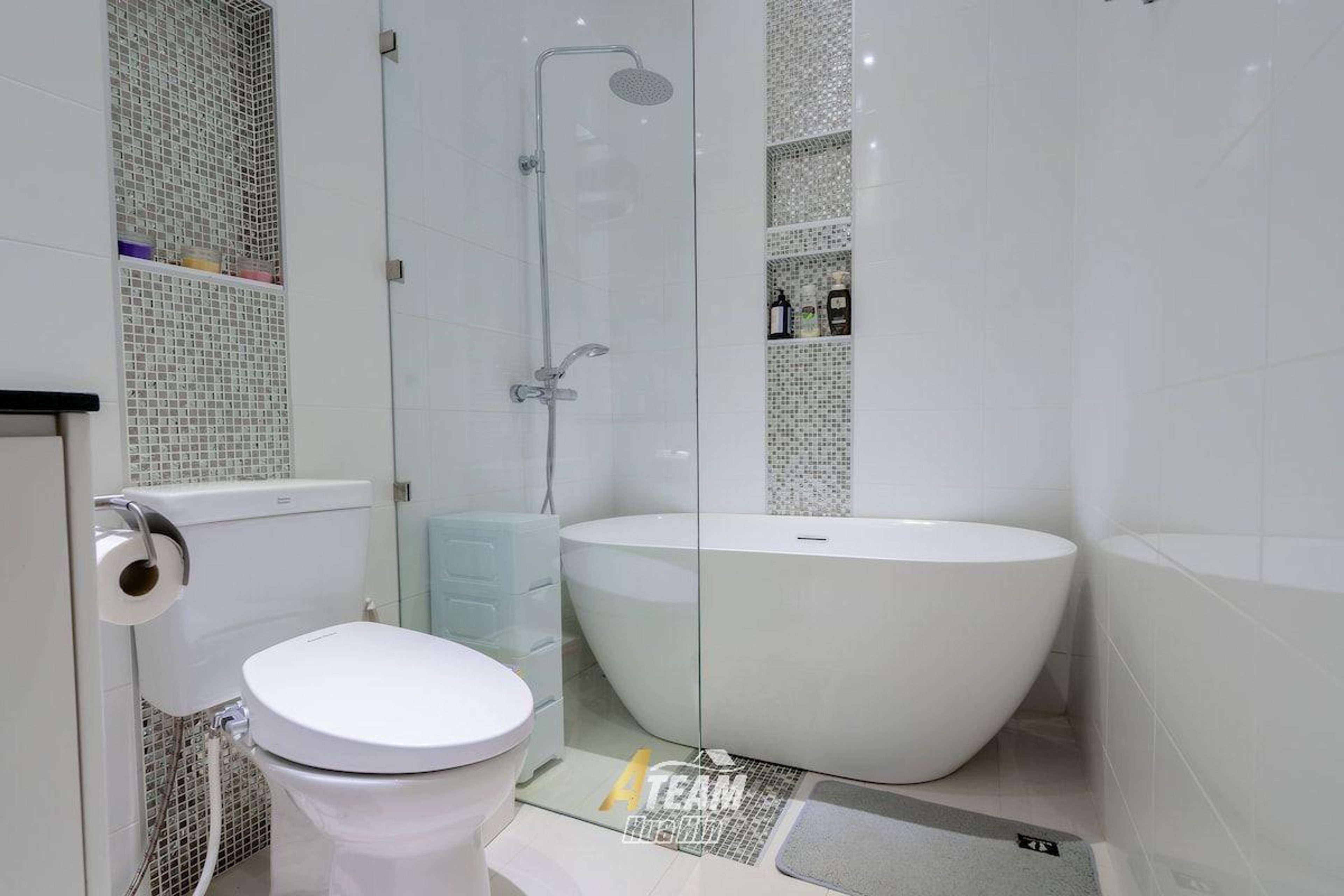 Luxury 3-Bedroom Pool Villa for Sale at Falcon Hill, Soi 102 thumbnail 35