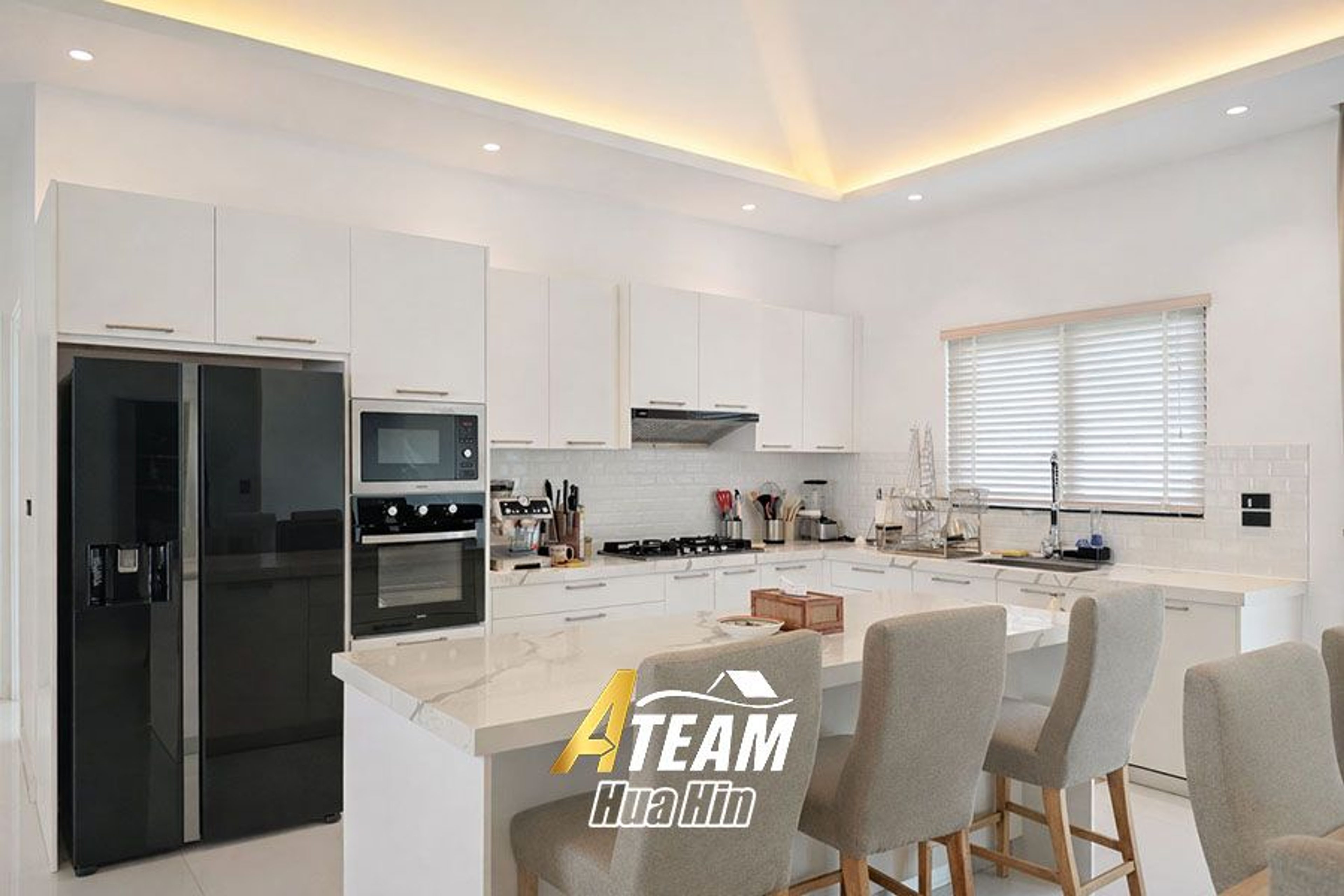 Modern 3 Bed 3 Bath Pool Villa near Blackmountain  thumbnail 10