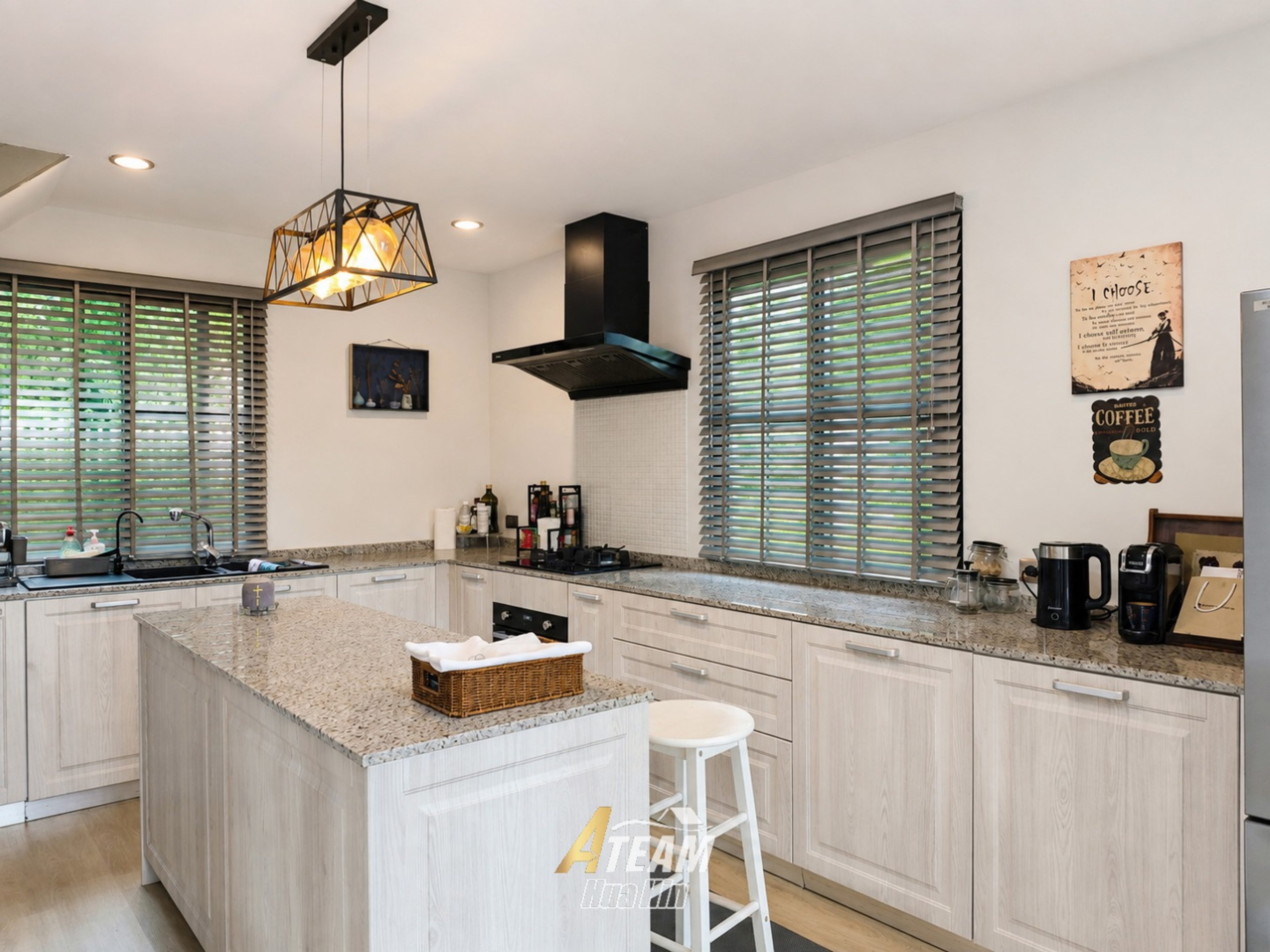 Charming 2-Bedroom Pool Villa for Sale in Thap Tai thumbnail 14