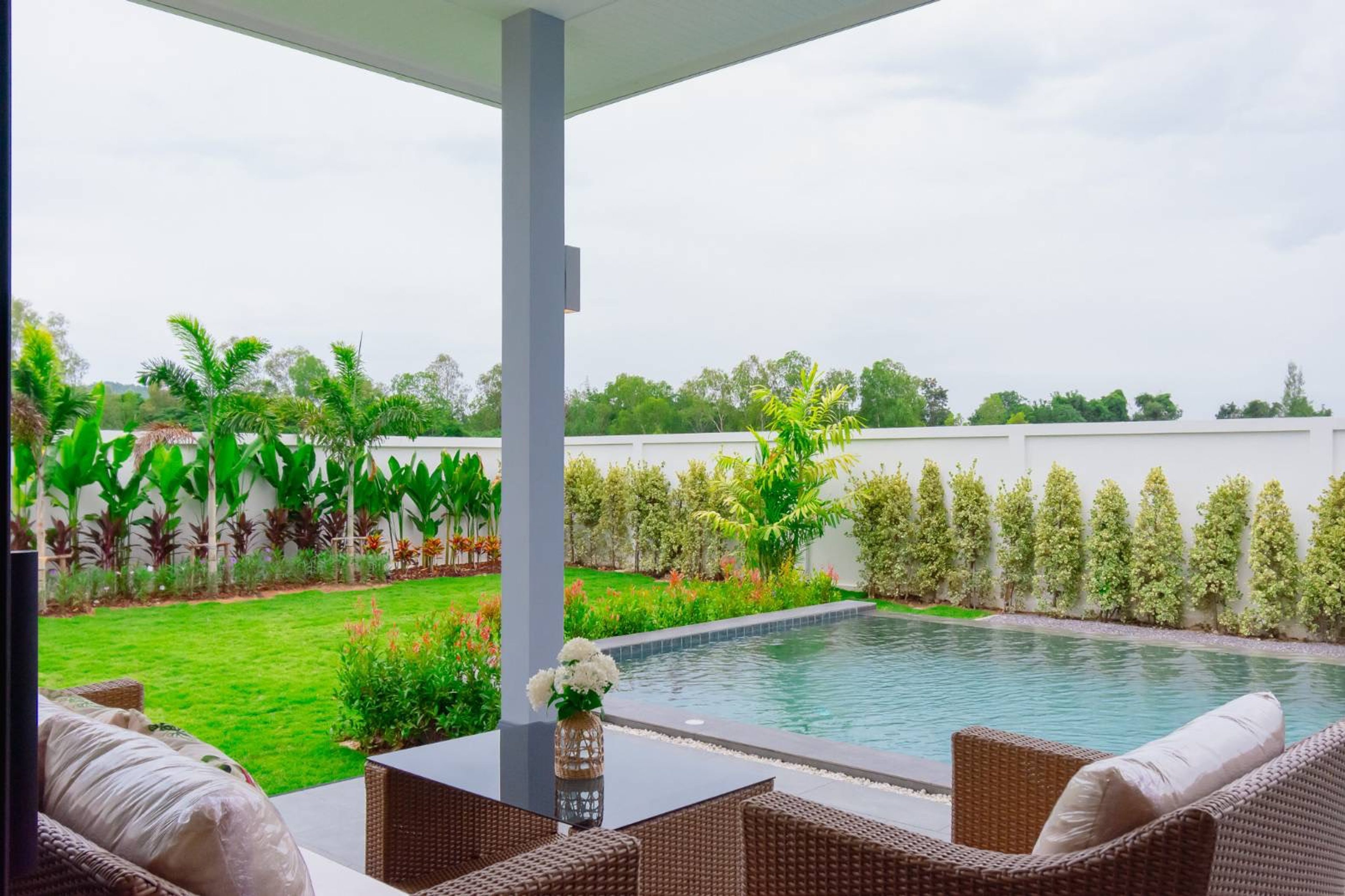 Beautifully Designed 3 Bed 3 Bath Private Pool Villa thumbnail 10