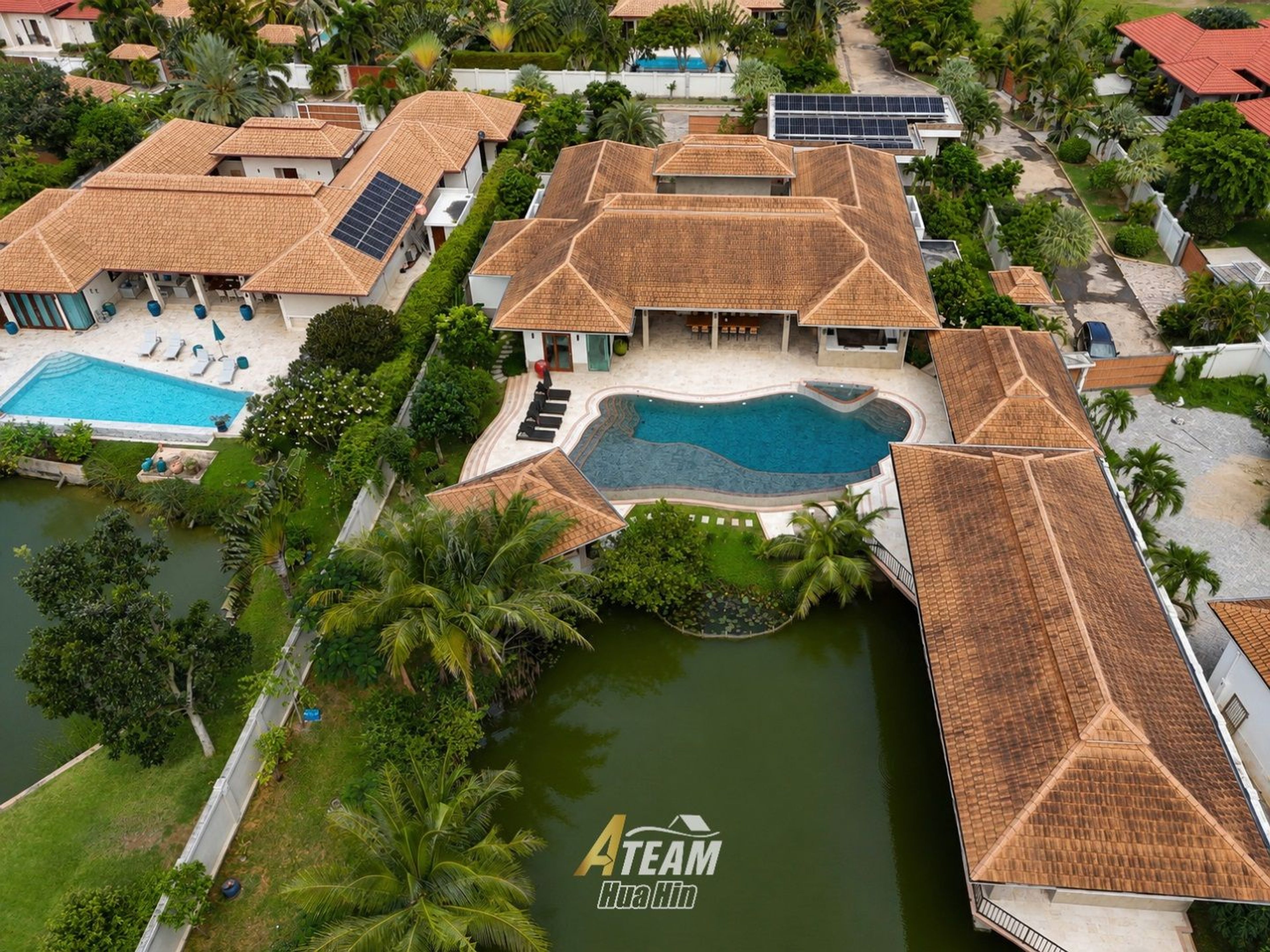 Exceptional 7-Bedroom Pool Villa thumbnail 3