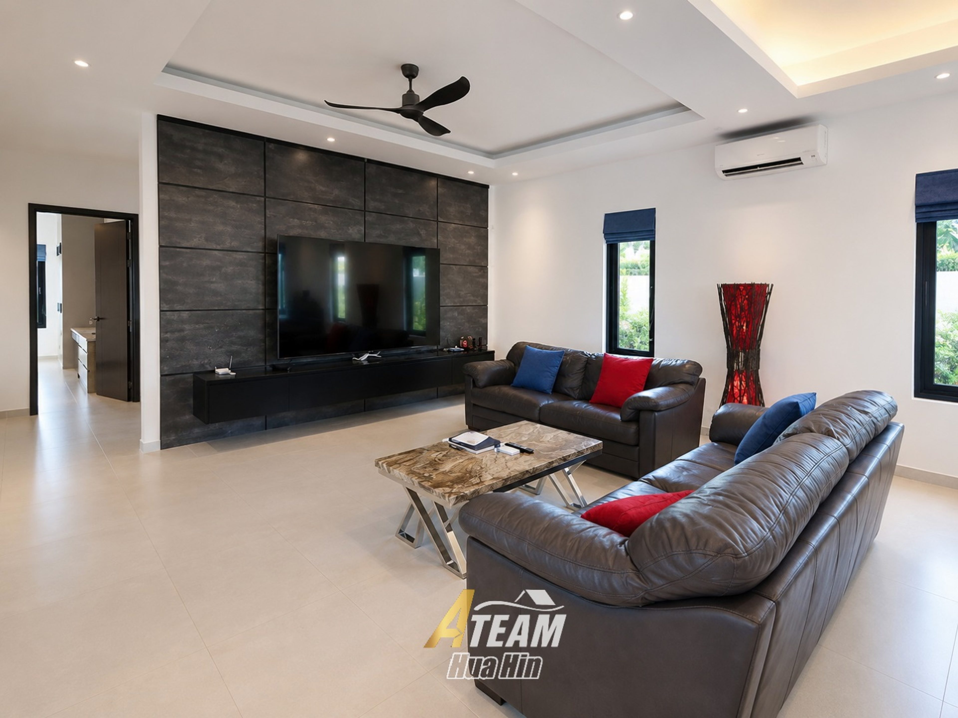 Prestigious Parkside Living on Millionaires Avenue thumbnail 17