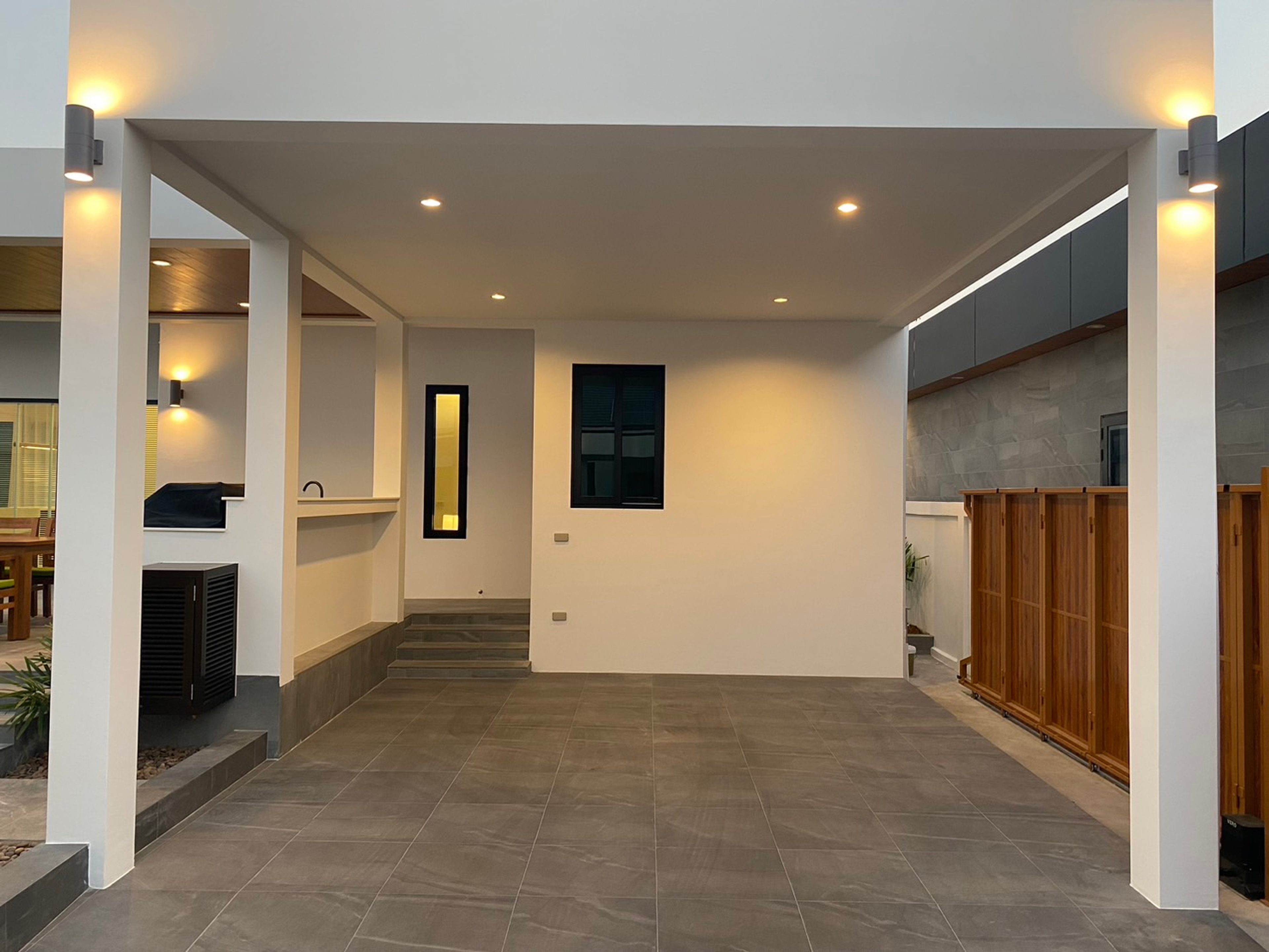 Modern 3-Bedroom Pool Villa Near Soi 102 & Pineapple Valley Golf Club thumbnail 14