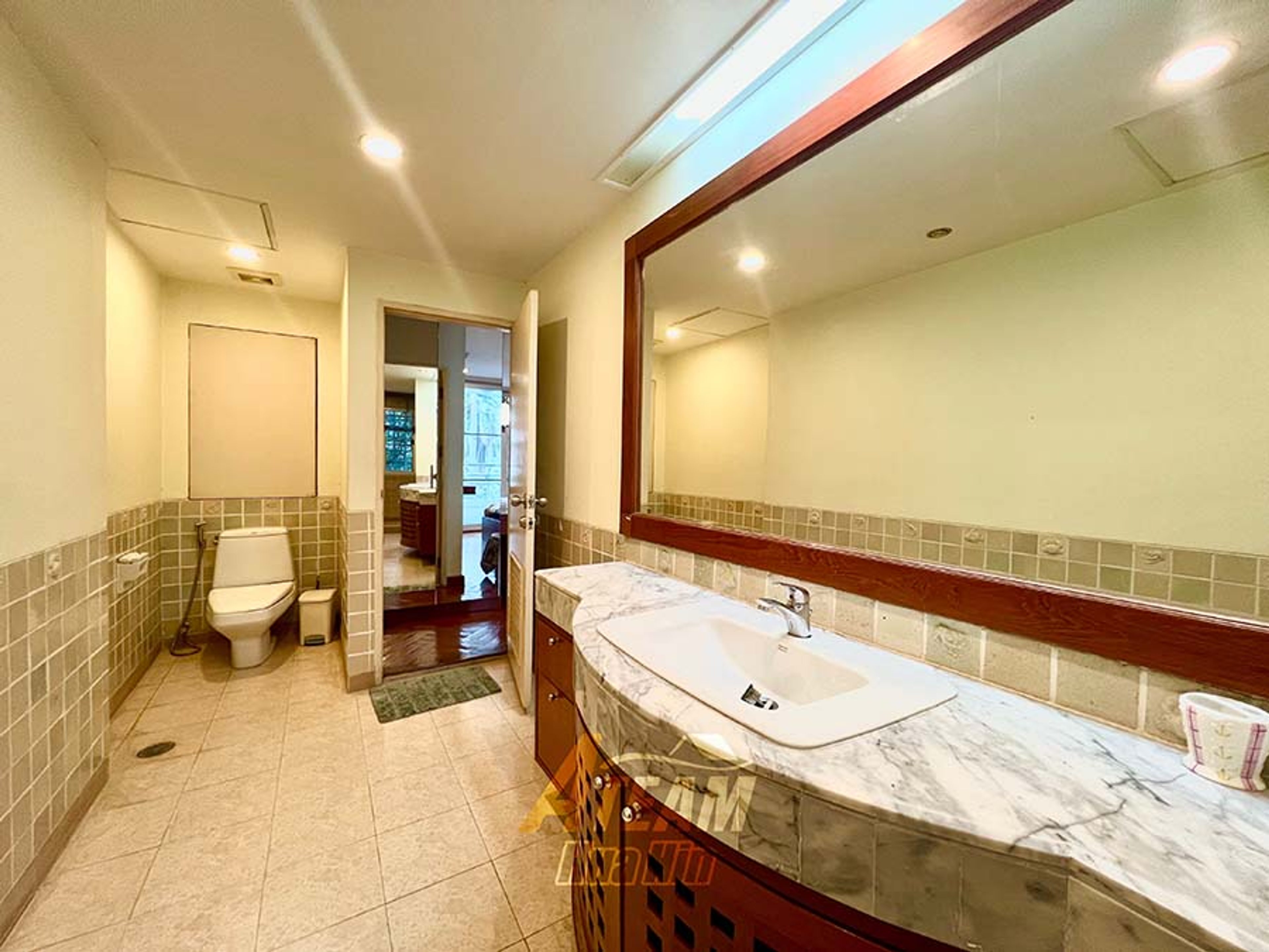 2 Bedroom Beachfront Condo for rent at Baan Chai Talay  thumbnail 31