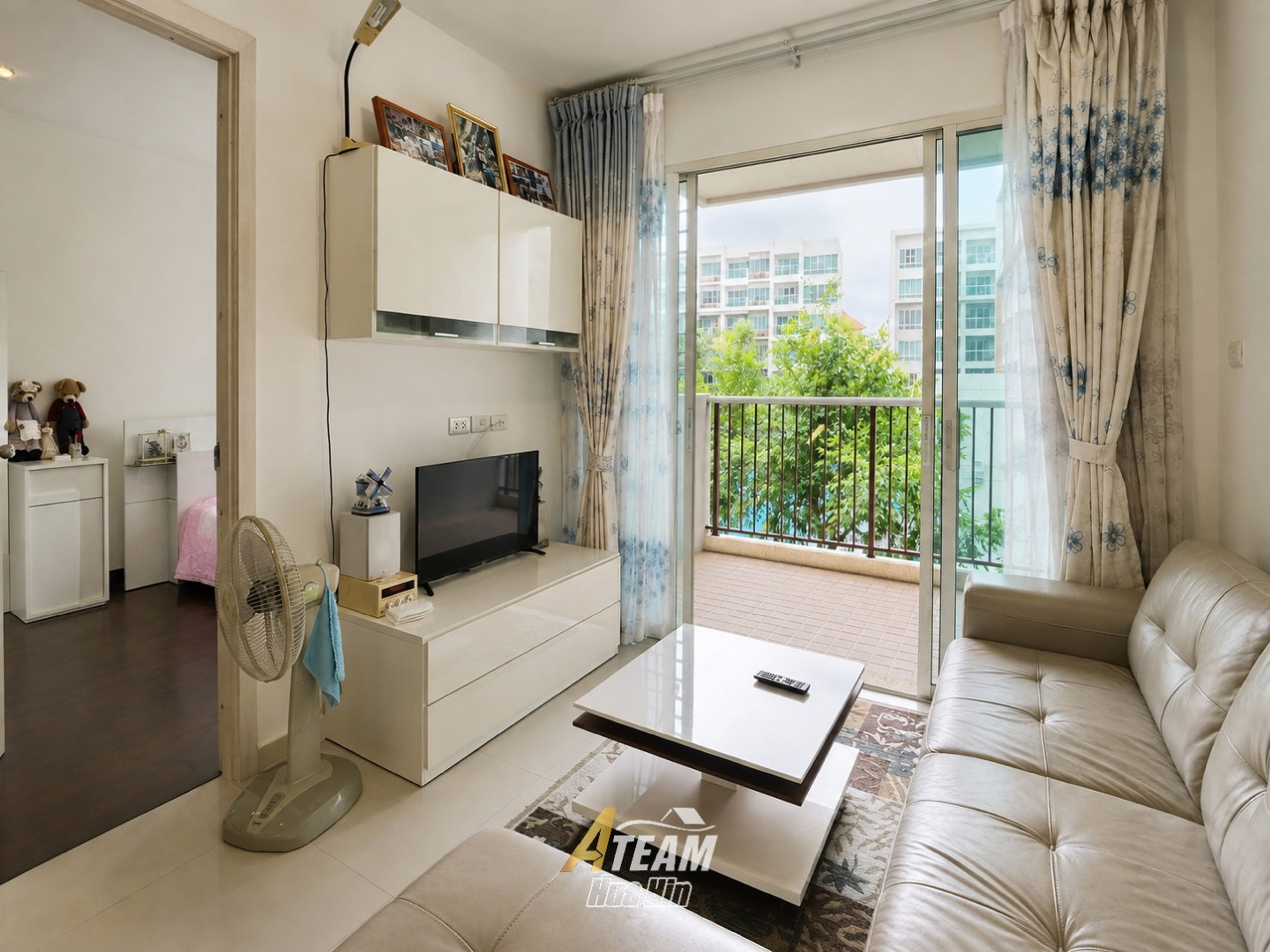 Beautiful swimming pool view condo for Sale - Seacraze Huahin thumbnail 12