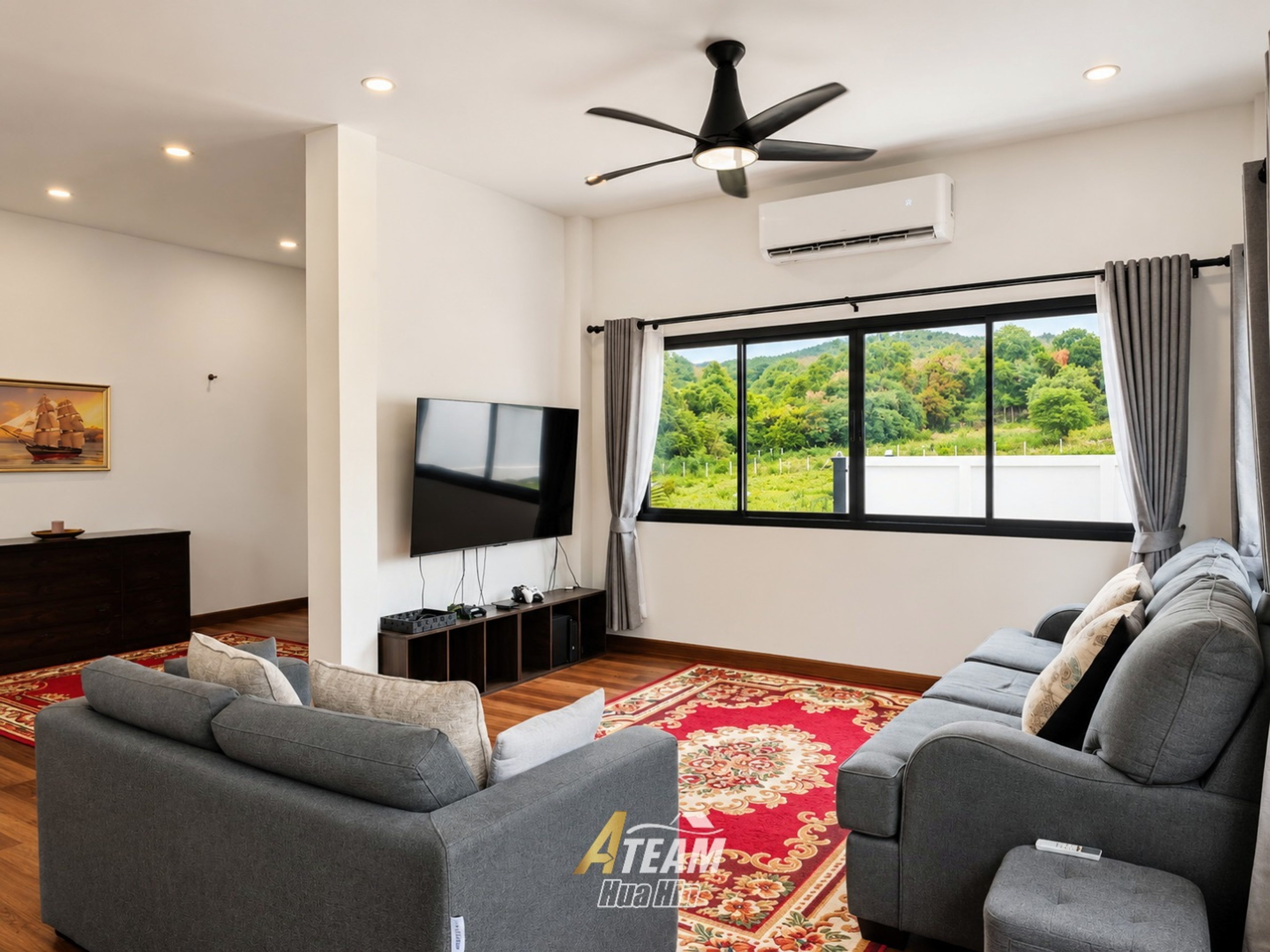 3-Bedroom House for Sale on the Hill in Khao Tao with Stunning Mountain Views thumbnail 12