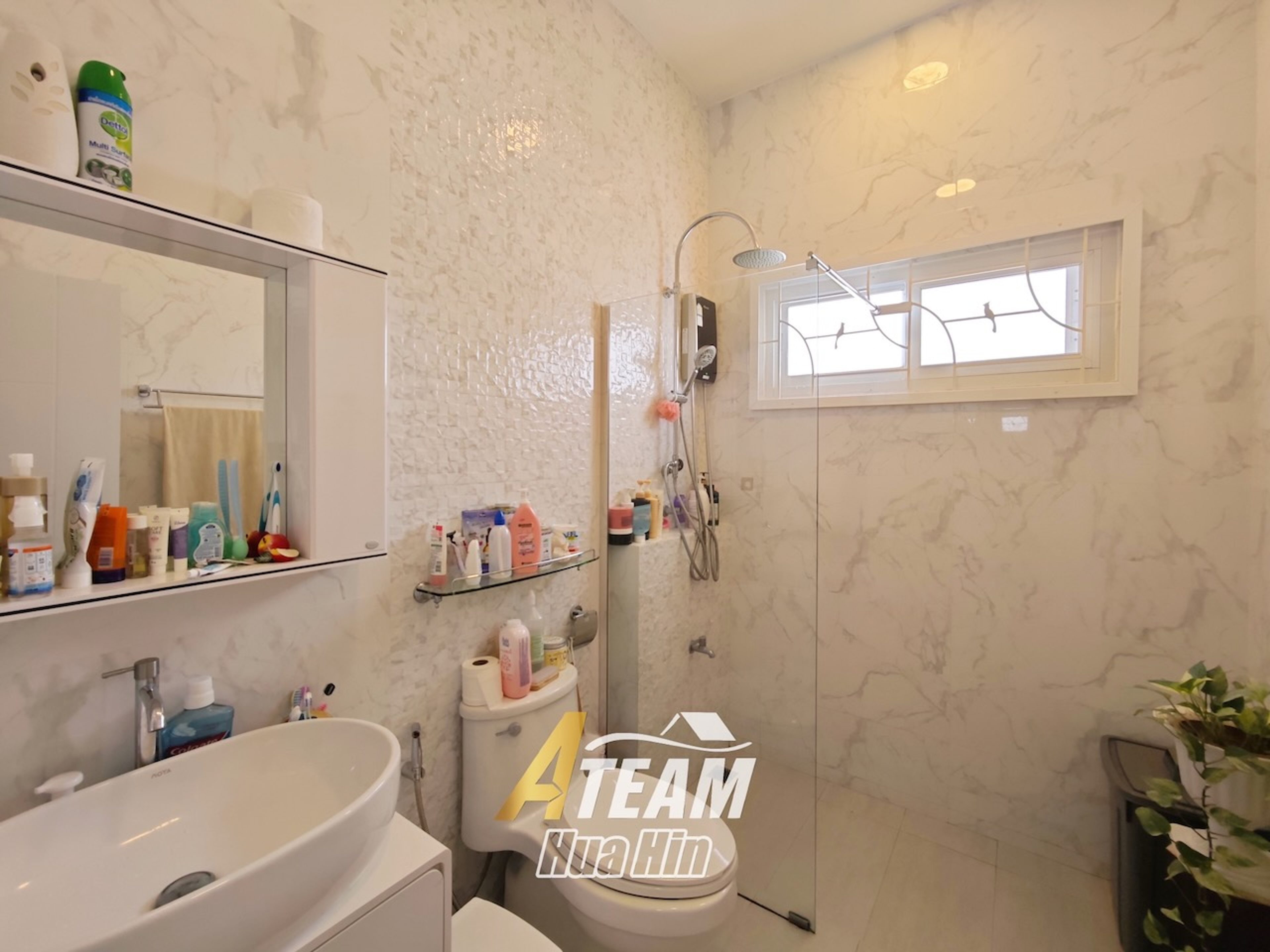 Spacious 1-Rai Estate with Two Houses in Hin Lek Fai thumbnail 16