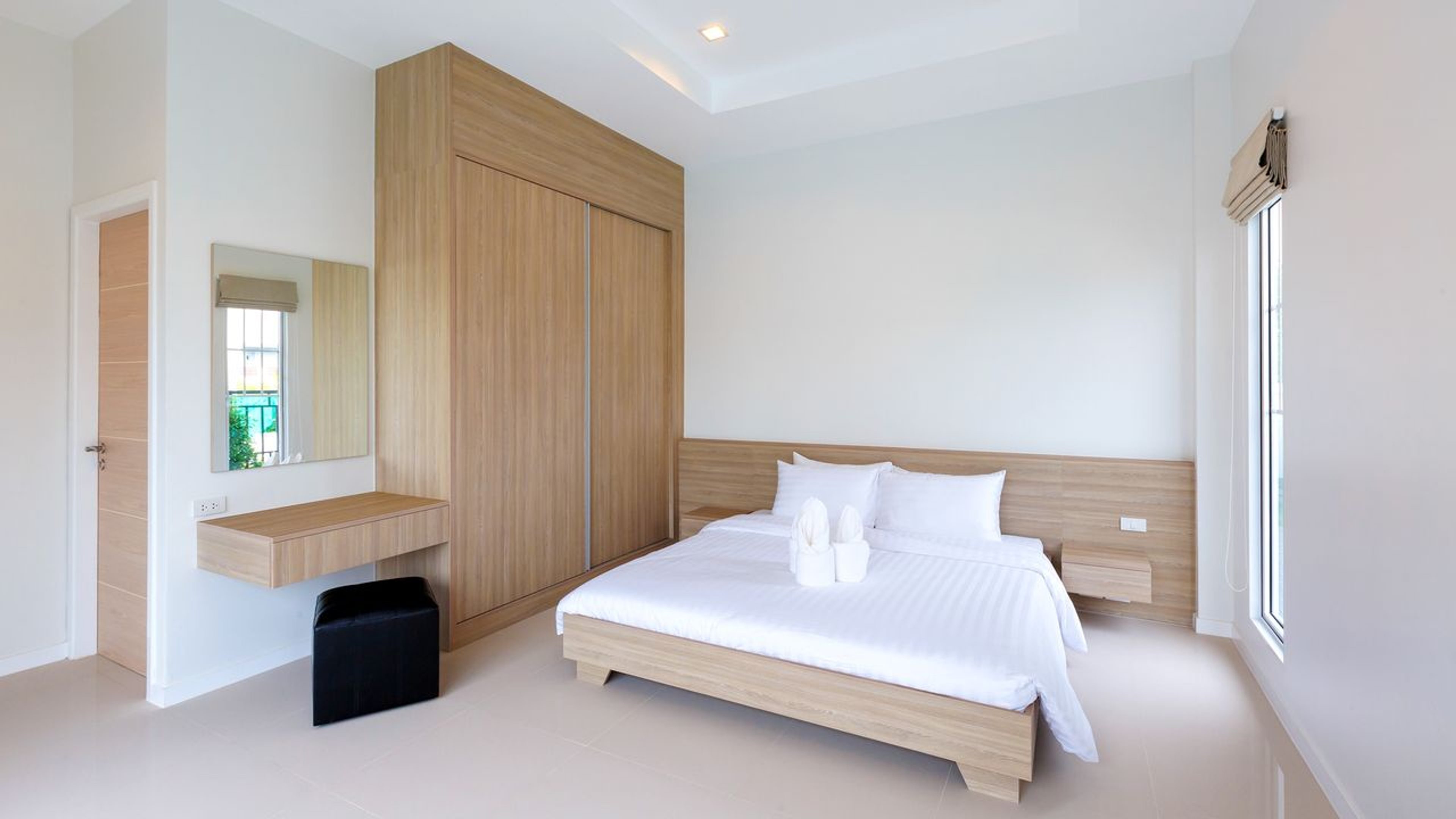 Beautiful 4 Bed 5 Bathroom Pool Villa at Sivana Gardens thumbnail 5