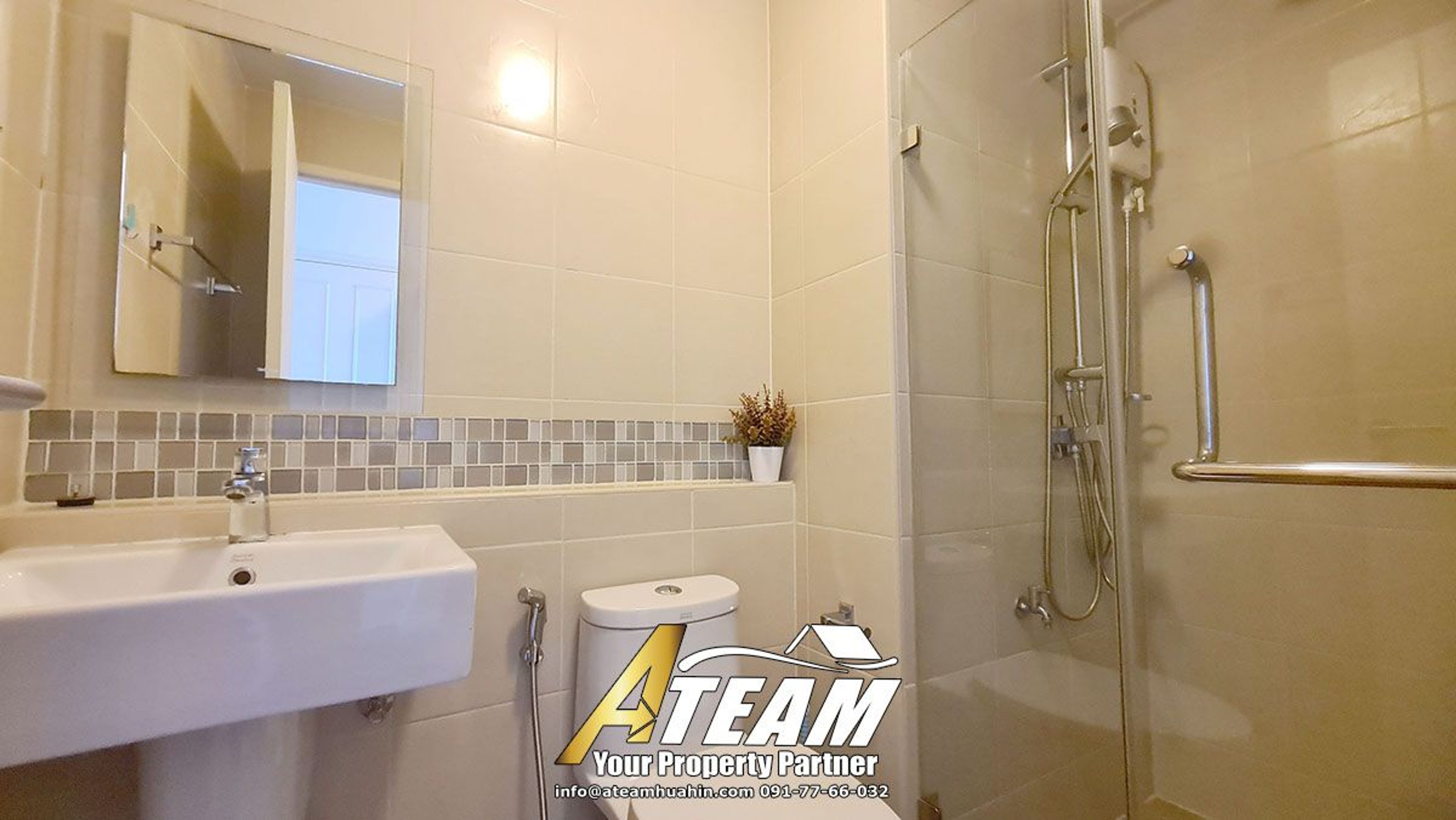 Apartment / Condo For Rent - - 2 Bedrooms - 1 Bathroom - Price ฿26,000 thumbnail 13