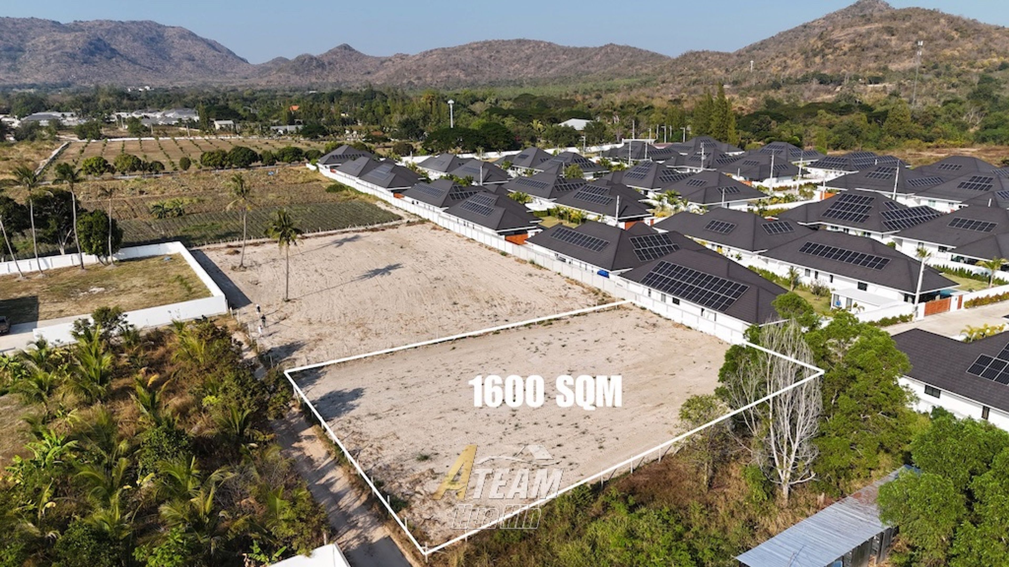 Prime Mountain-View Land Near Black Mountain – 1,606 sqm thumbnail 2