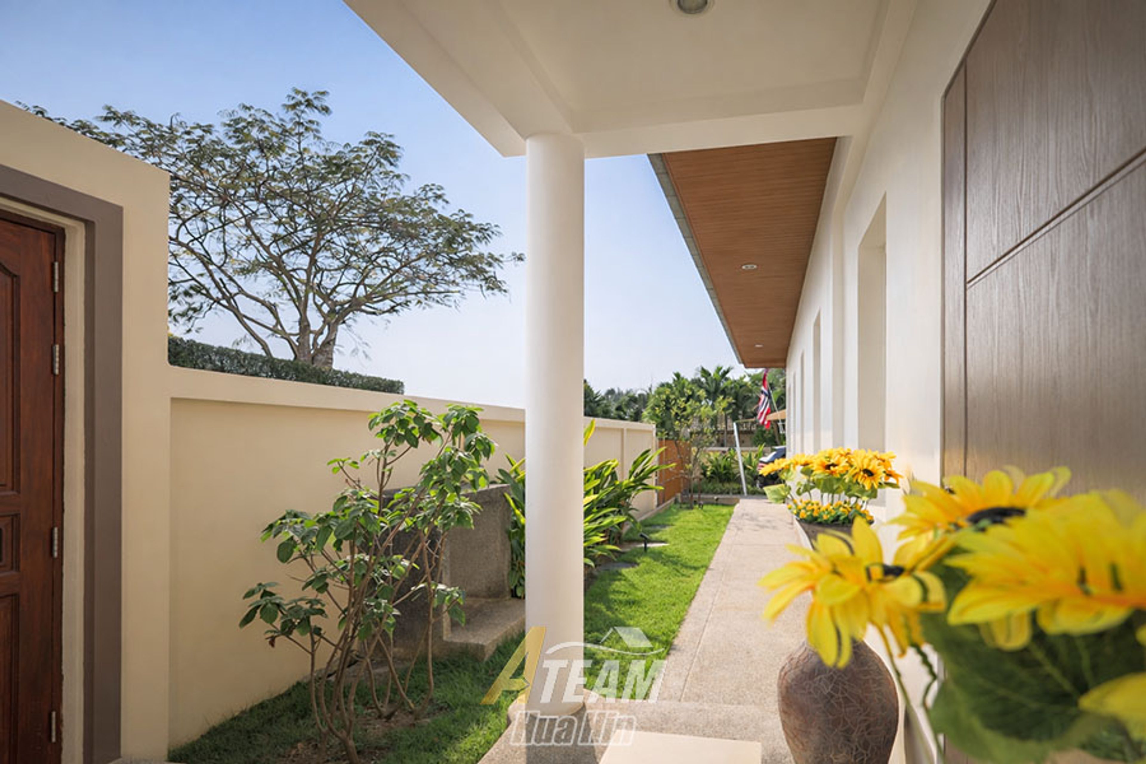 Eco-Luxury 3 Bedroom Villa  near Pineapple Valley with 14 meters Pool  thumbnail 7