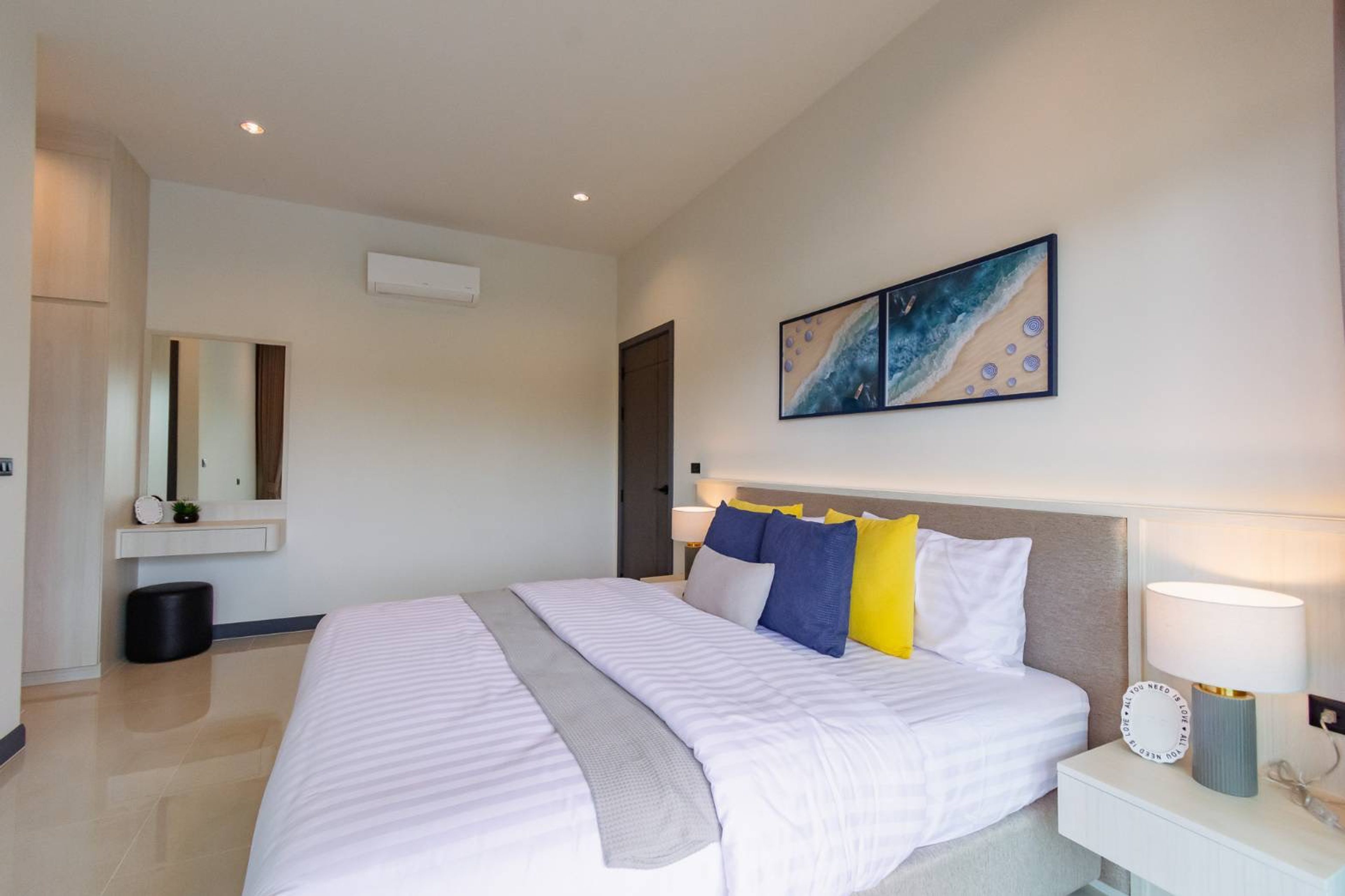 Beautifully Designed 3 Bed 3 Bath Private Pool Villa thumbnail 21