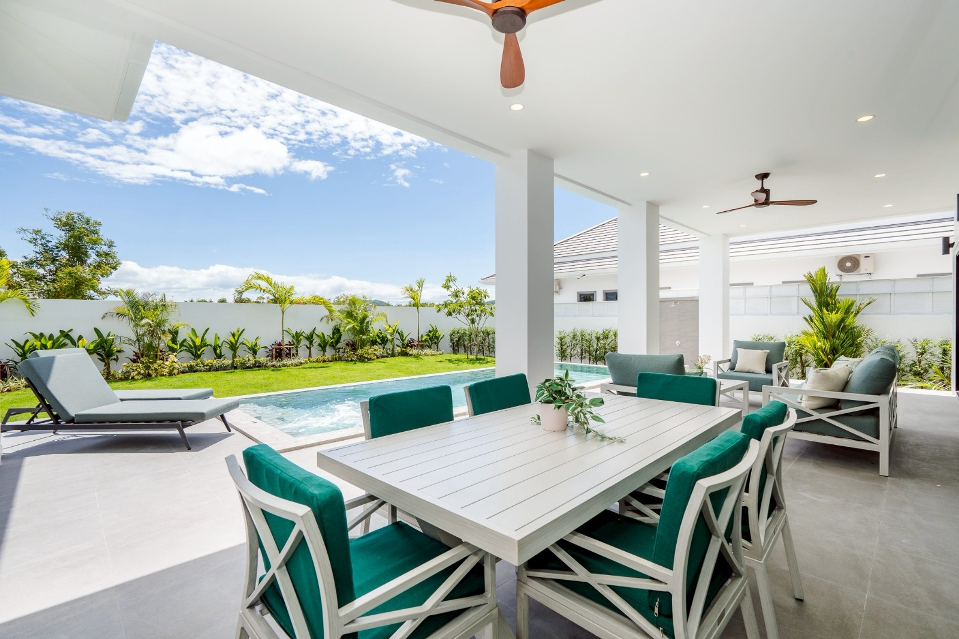 Luxury 3 Bed 3 Bath Pool Villa for Sale in Hua Hin Soi 112 thumbnail 10