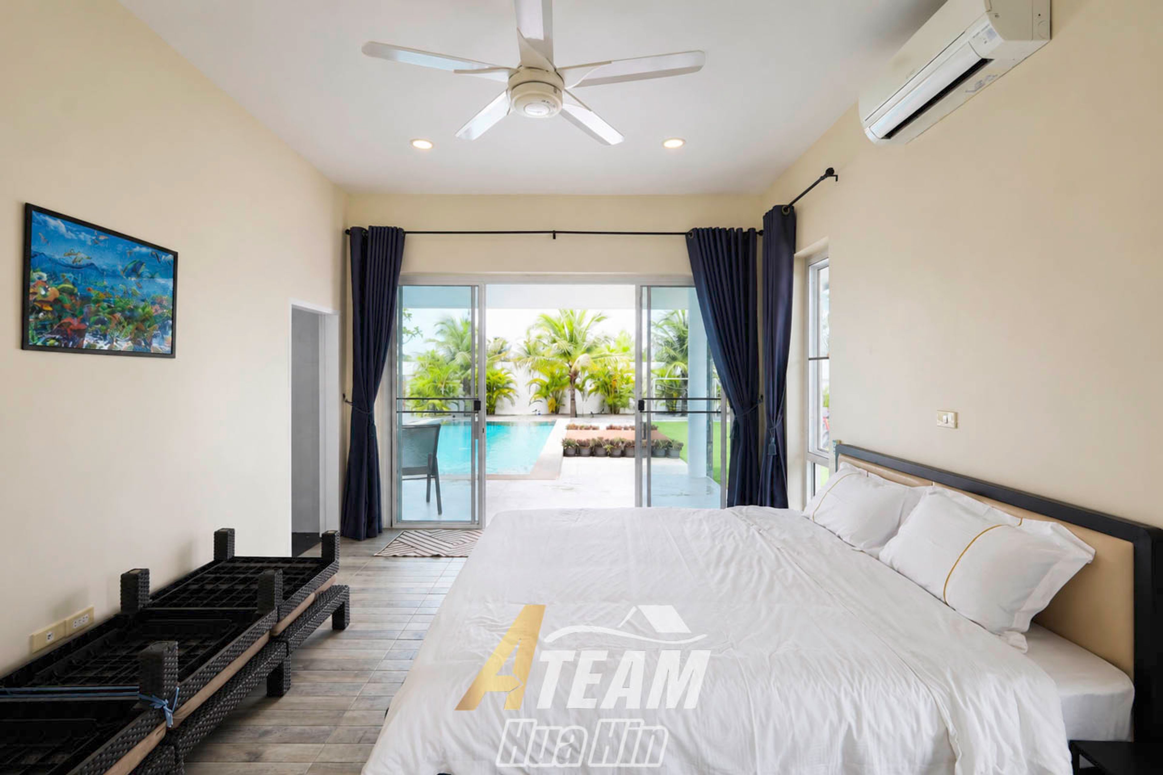 Private 3-Bedroom Pool Villa on a Large 800 Sq.m. Plot | Pak Nam Pran, Pranburi thumbnail 16