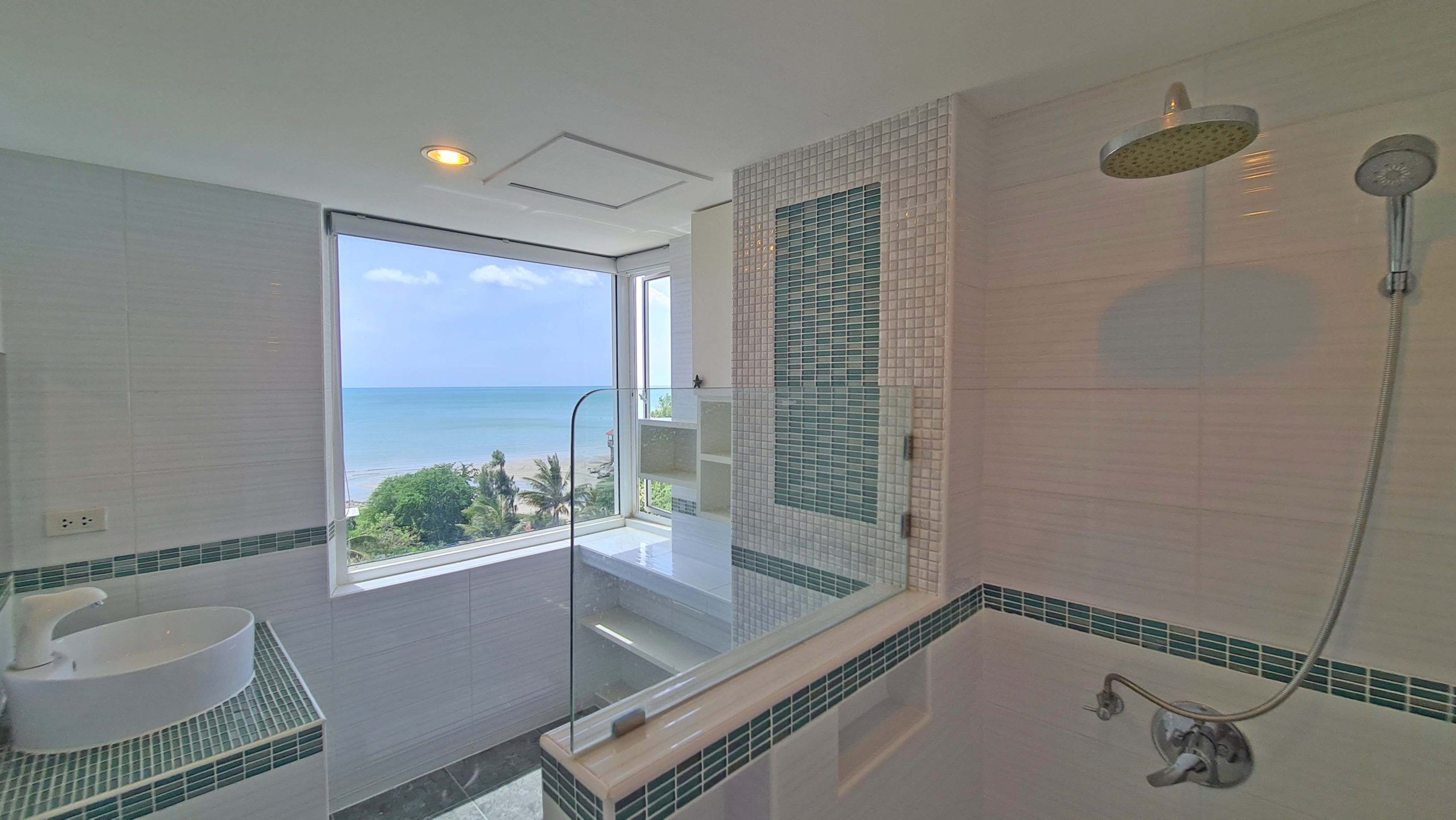 Apartment / Condo For Rent - - 2 Bedrooms - 2 Bathrooms - Price ฿50,00 thumbnail 9