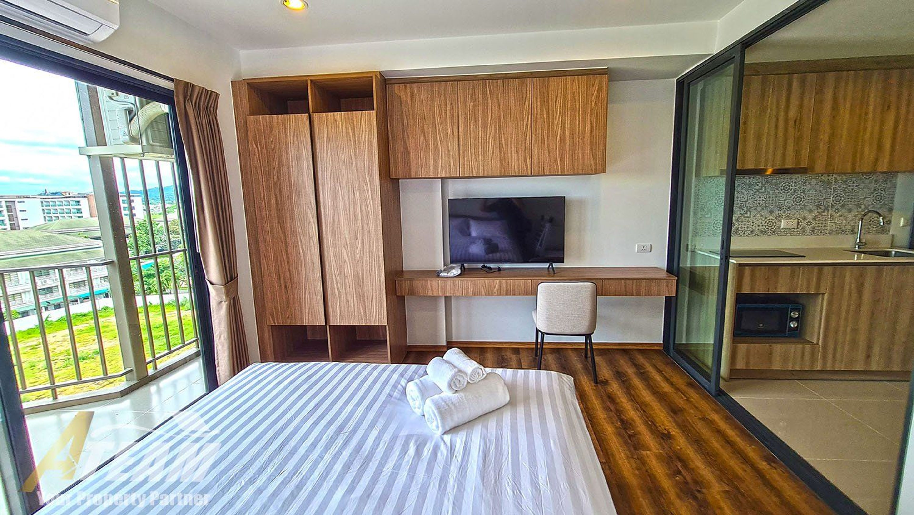 Apartment / Condo For Rent - - 1 Bedroom - 1 Bathroom - Price ฿13,000  thumbnail 11